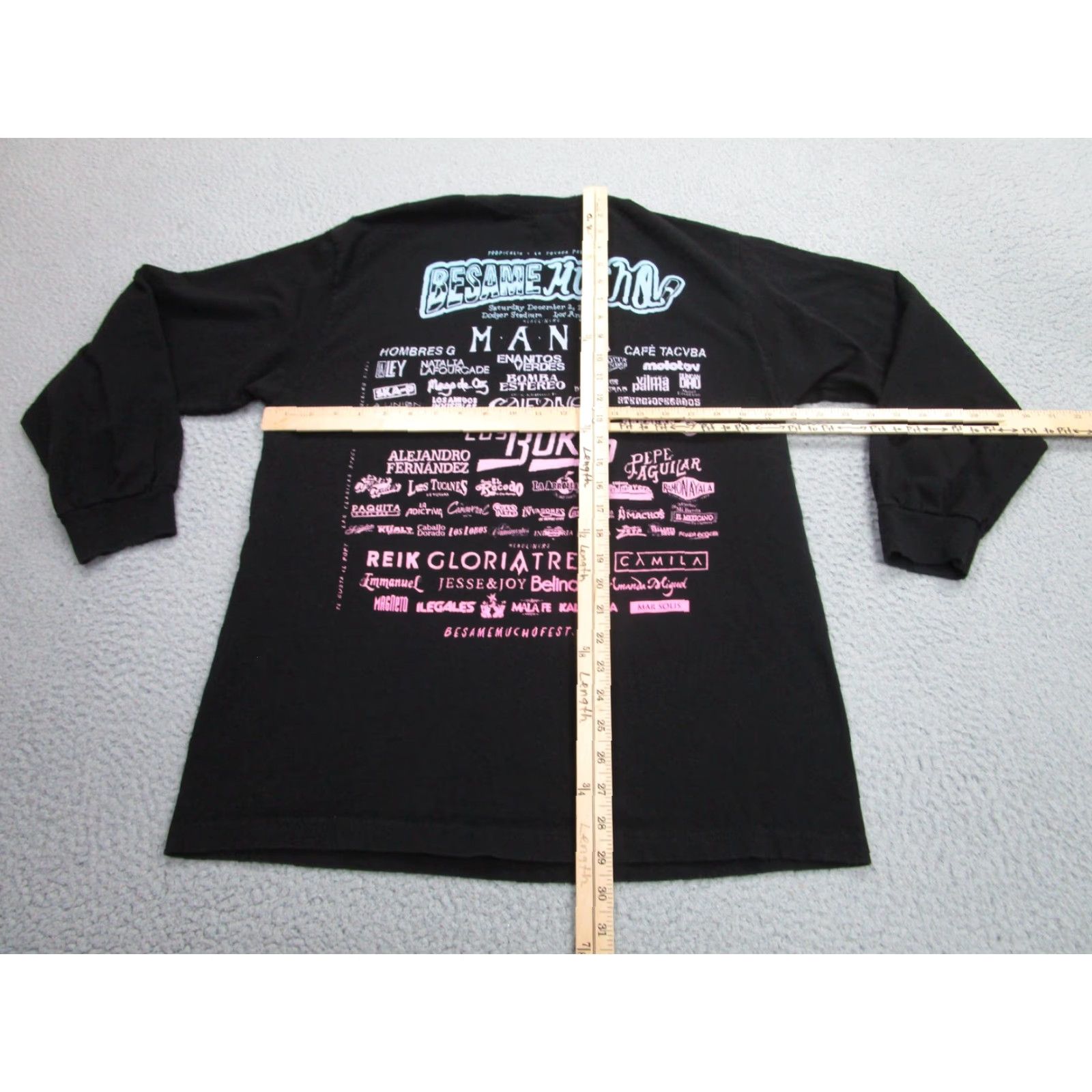 Gildan Besame Mucho Fest Shirt Mens Large Black 2023 LA Lineup Mana Los Bukis Concert Size US L / EU 52-54 / 3 - 6 Thumbnail