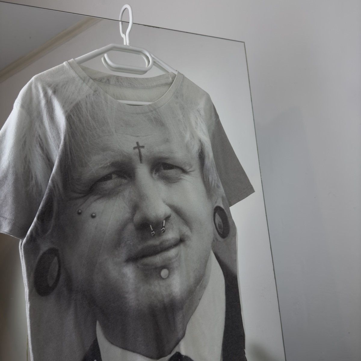 Other Humor T-shirt Boris Johns Full Face Print Baggy Fit Size US M / EU 48-50 / 2 - 3 Thumbnail