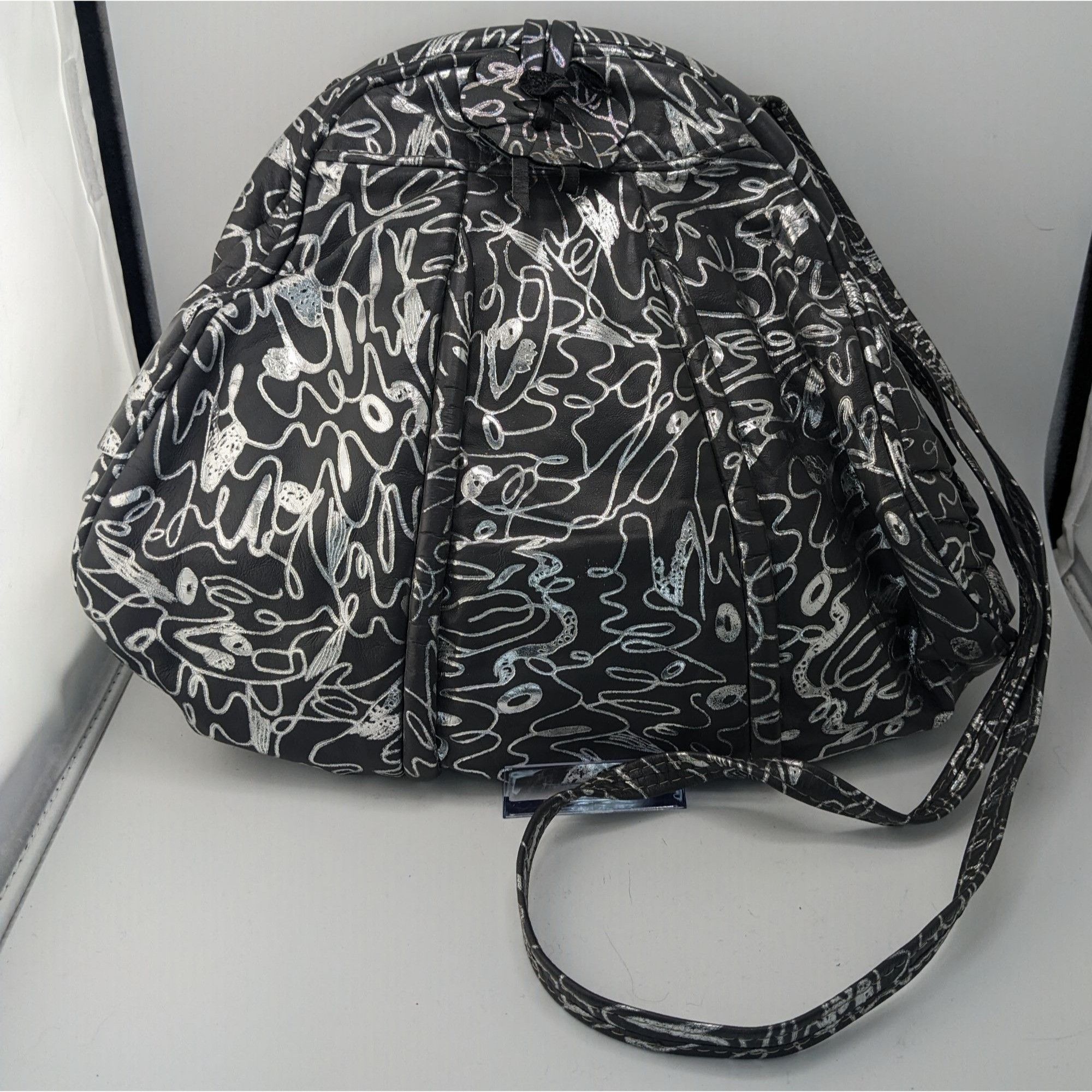 Other Vintage 90s Miriam Grey & Silver Abstract Pattern Genuine Le Size ONE SIZE - 5 Thumbnail
