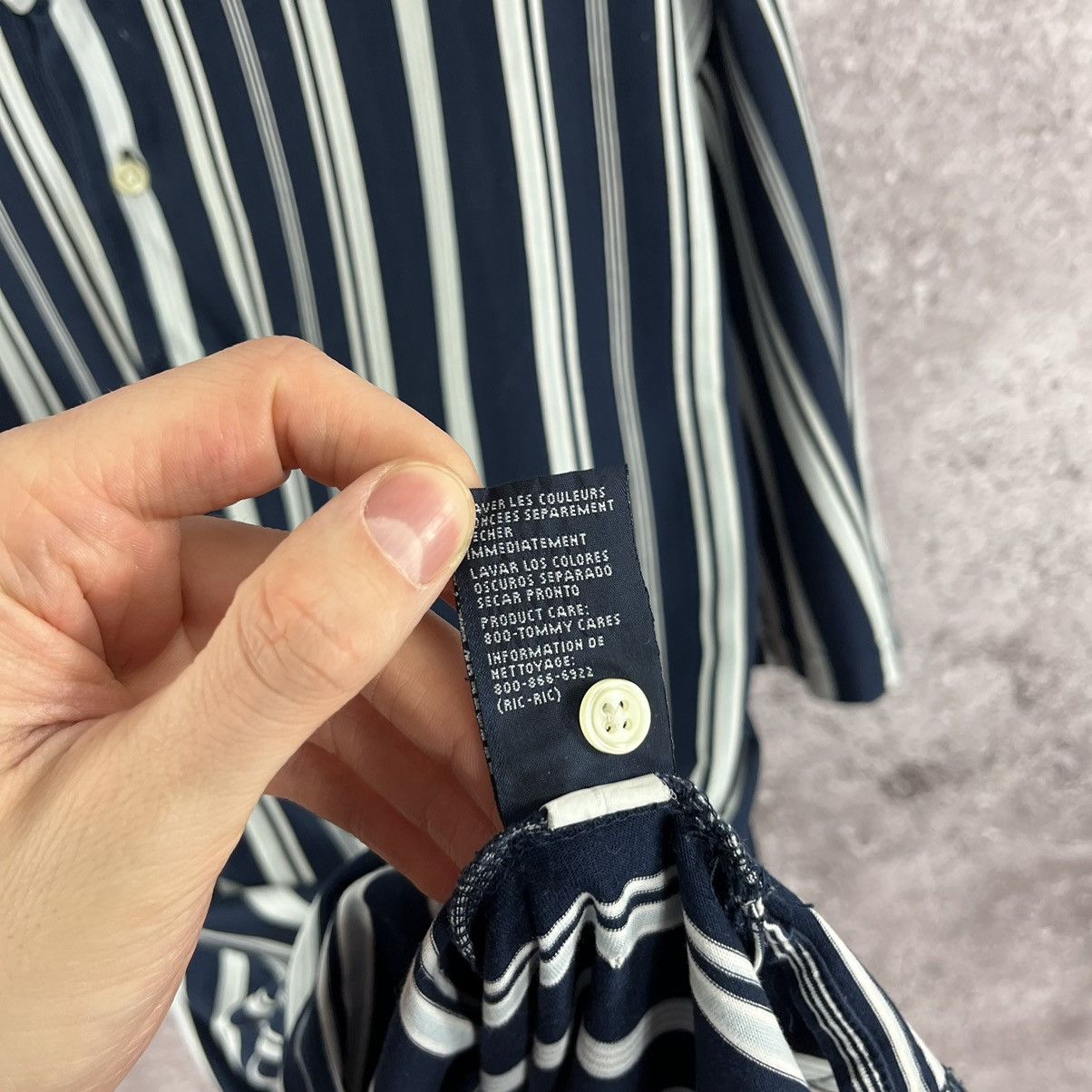 Tommy Hilfiger × Vintage Tommy Hilfiger Polo Tee Oversized Vintage Striped Size L Size US L / EU 52-54 / 3 - 10 Thumbnail