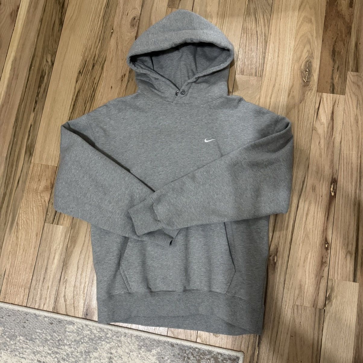 Nike Nike gray hoodie Sz M Size US M / EU 48-50 / 2 - 1 Thumbnail