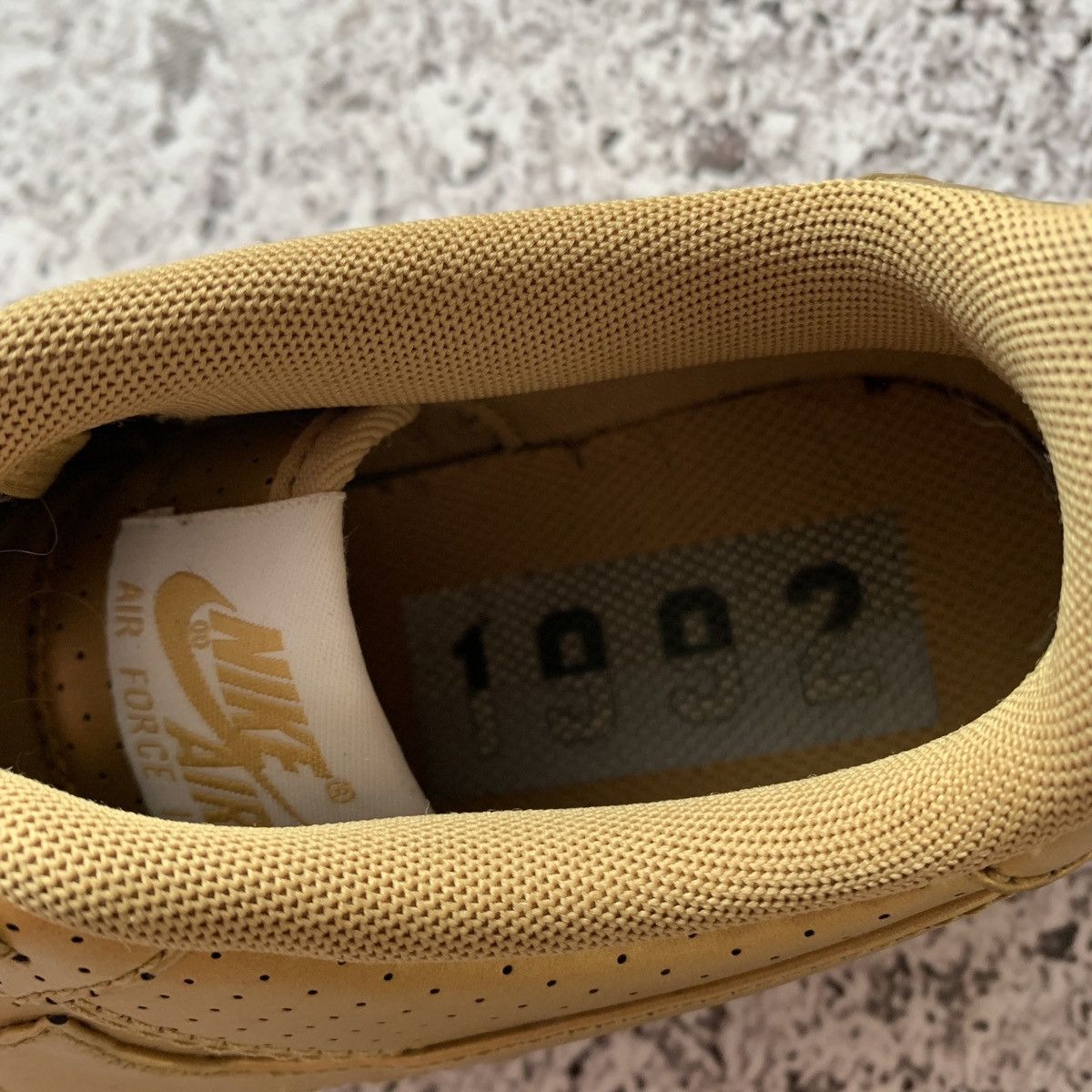 Nike Nike air force 07 lv8 gold basketball Size US 7.5 / IT 37.5 - 4 Thumbnail