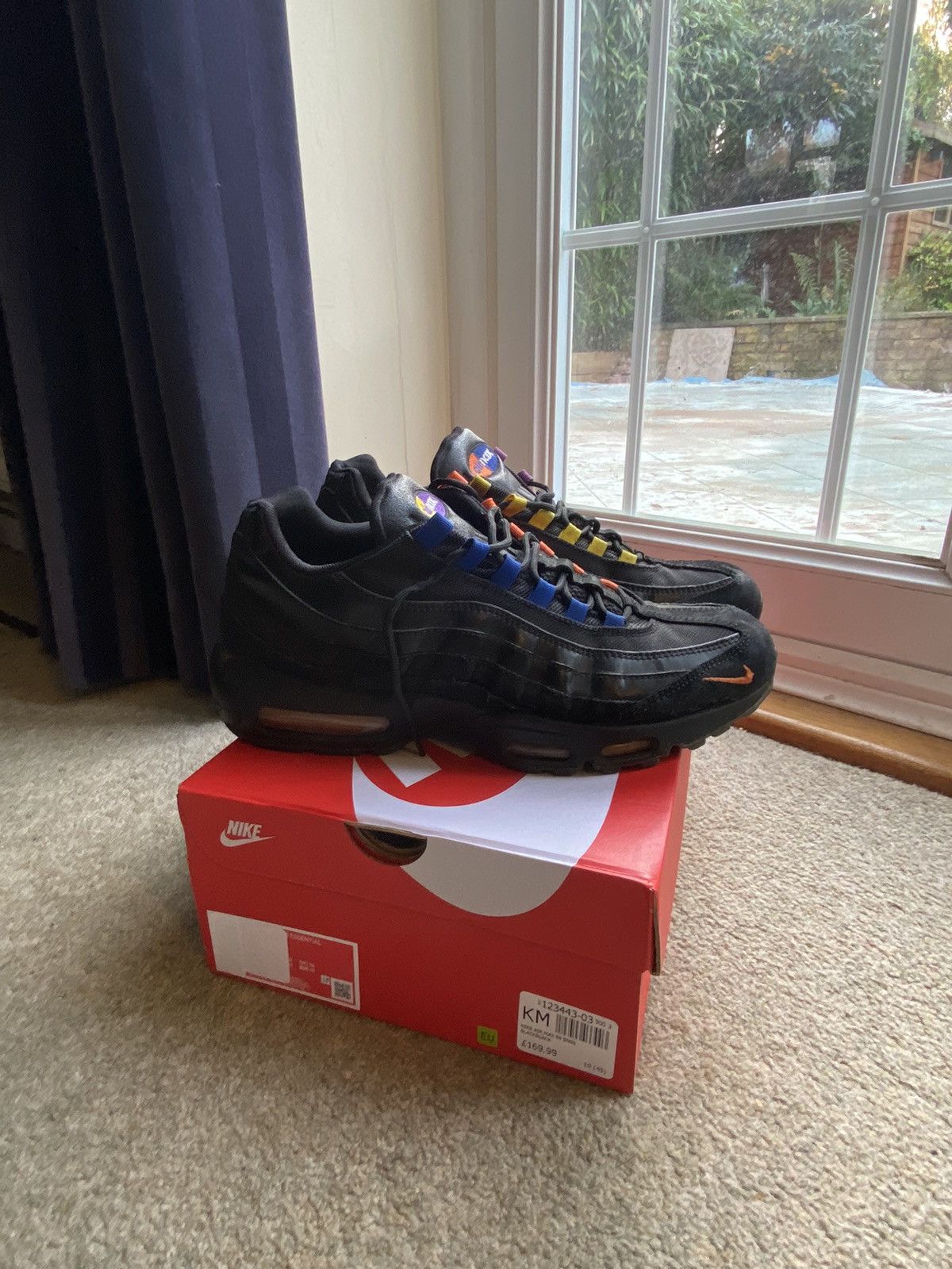 Nike AIR MAX 95 LA VS NYC Size US 11.5 / EU 44-45 - 5 Thumbnail