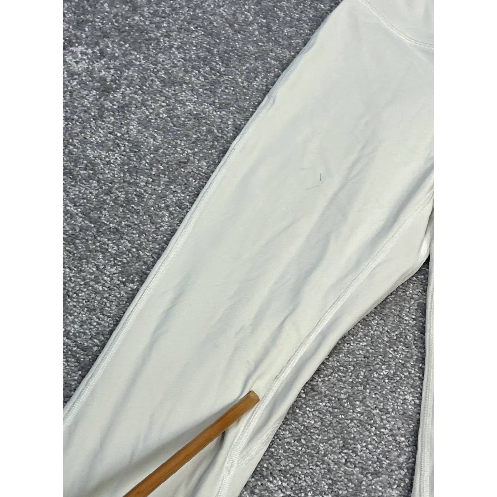 Lululemon Lululemon Align Leggings Womens 6 Beige Logo Stretch Mid Rise Outdoor Workout Sh. Size 28" / US 6 / IT 42 - 2 Thumbnail