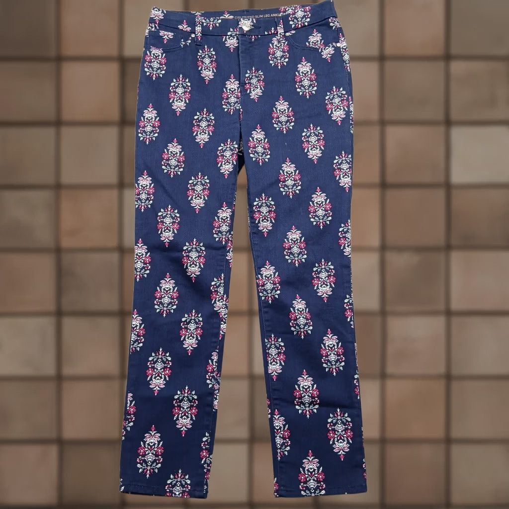 Vintage Chico's So Slim Leg Girlfriend Ankle Pants Women 4R Navy Floral Denim Slimming Stretch Pockets Wrinkle Resistant Casual Size 27" / US 4 / IT 40 - 1 Thumbnail