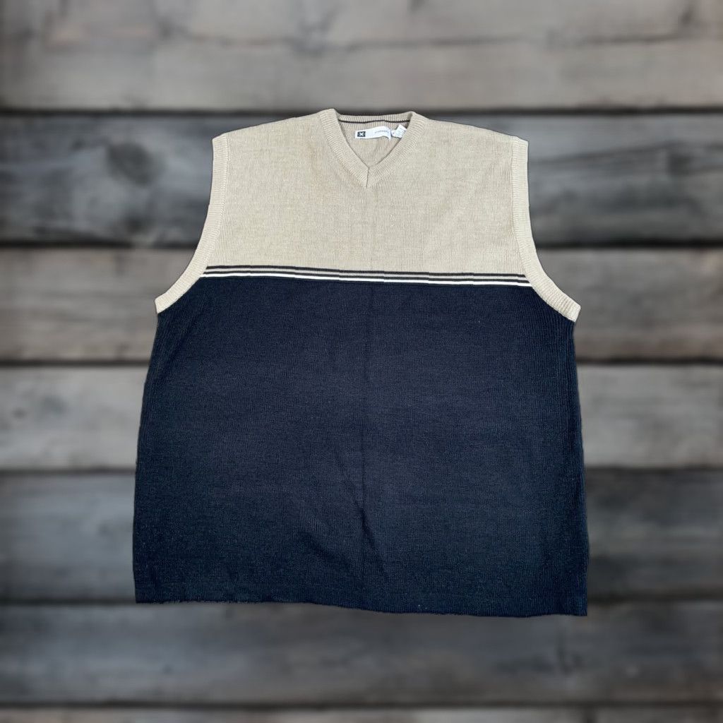 Vintage VTG Y2K Xtreme Gear V-Neck Sweater Vest Adult XL Beige Black Lightweight Preppy Size US XL / EU 56 / 4 - 1 Thumbnail