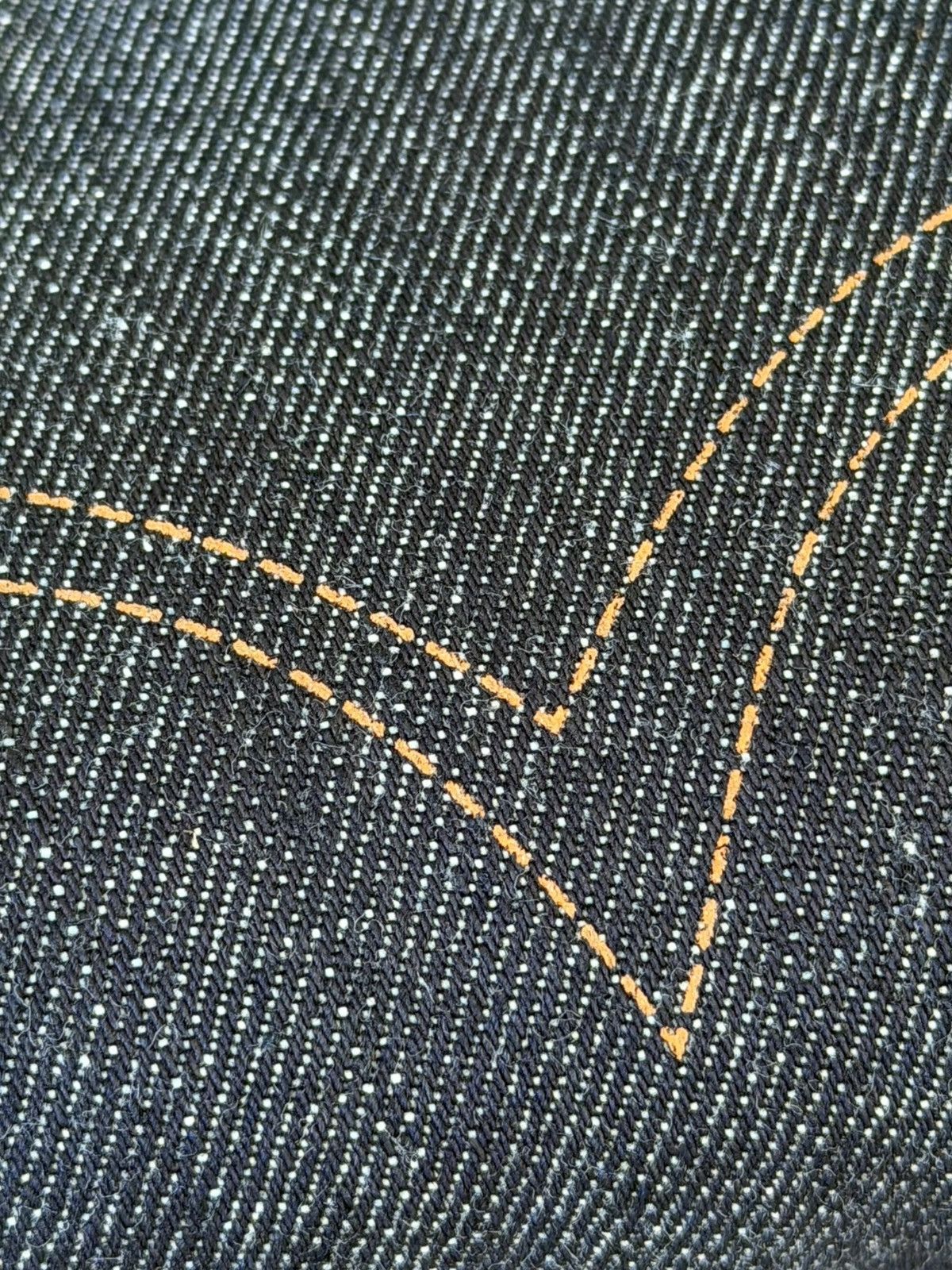 Levi's Vintage Clothing LVC 1944 1/100 WW2Cone Mills White Oak Perfect Imperfections Size US 28 / EU 44 - 16 Thumbnail