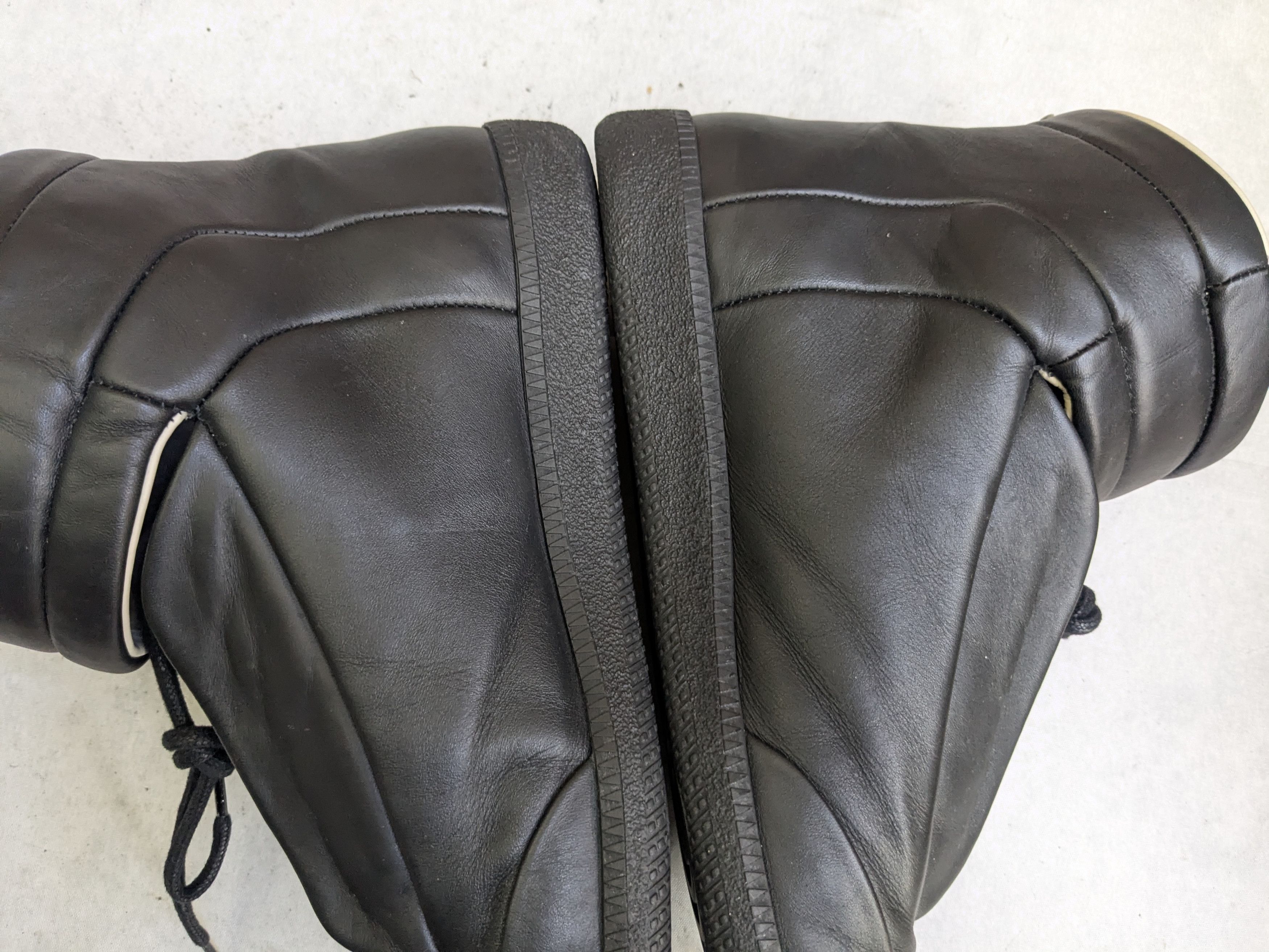 Maison Margiela Maison Margiela Future Sneakers Black 10 43 High Tops Size US 10 / EU 43 - 12 Thumbnail