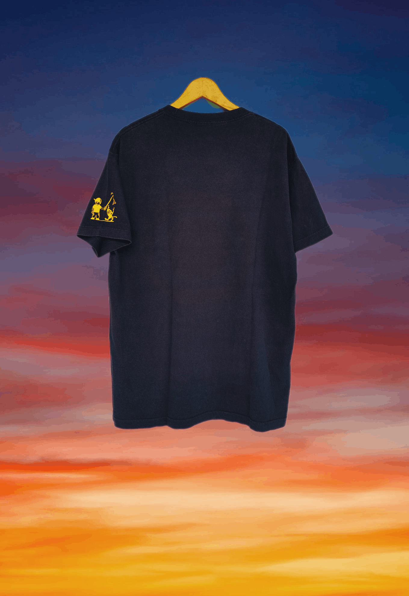 Vintage Streetwear Vintage TO THE EDGE Skateboard T-Shirt Size US L / EU 52-54 / 3 - 2 Thumbnail