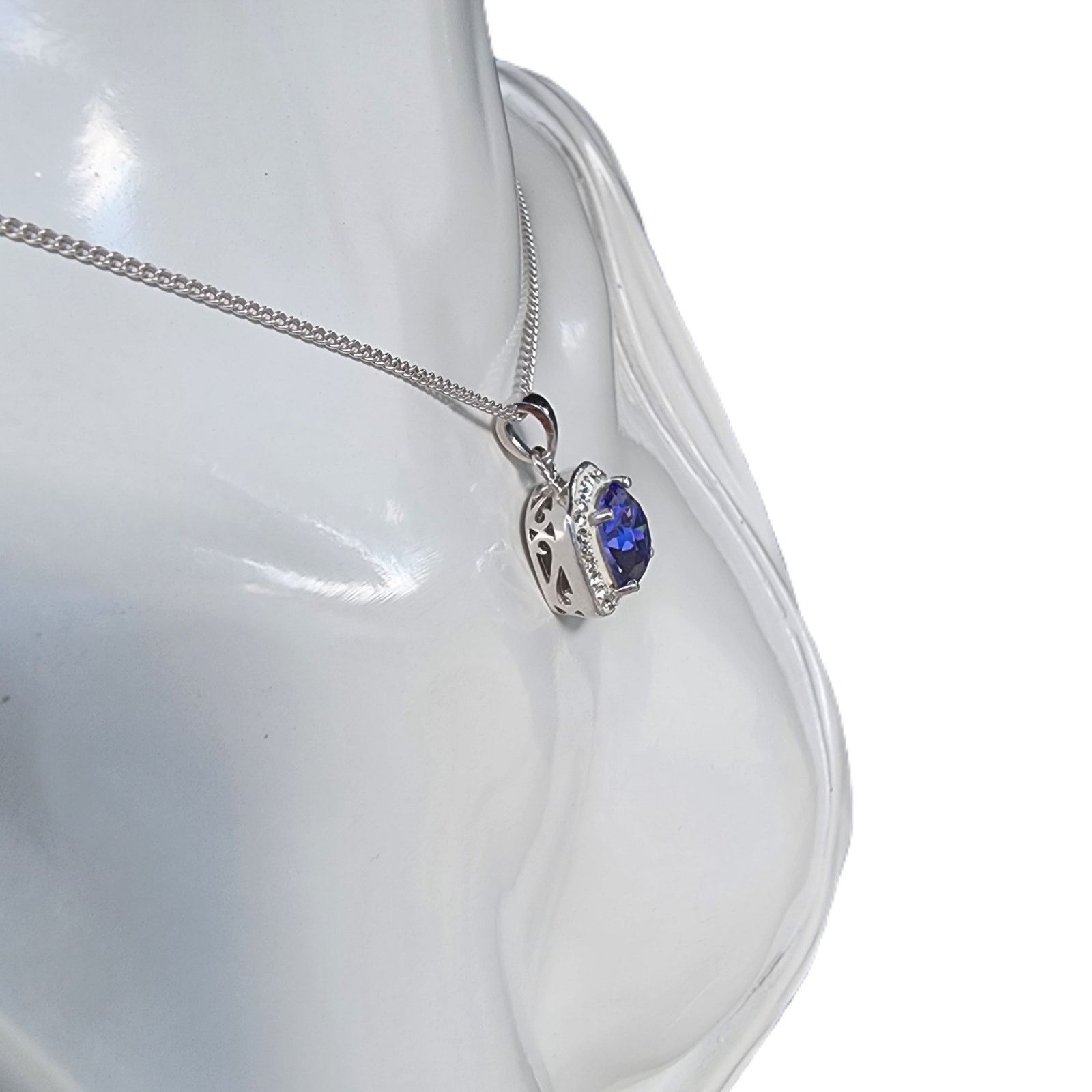 Designer Brilliant Crystals Silver Plated Swarovski Elements Necklace Size ONE SIZE - 3 Thumbnail