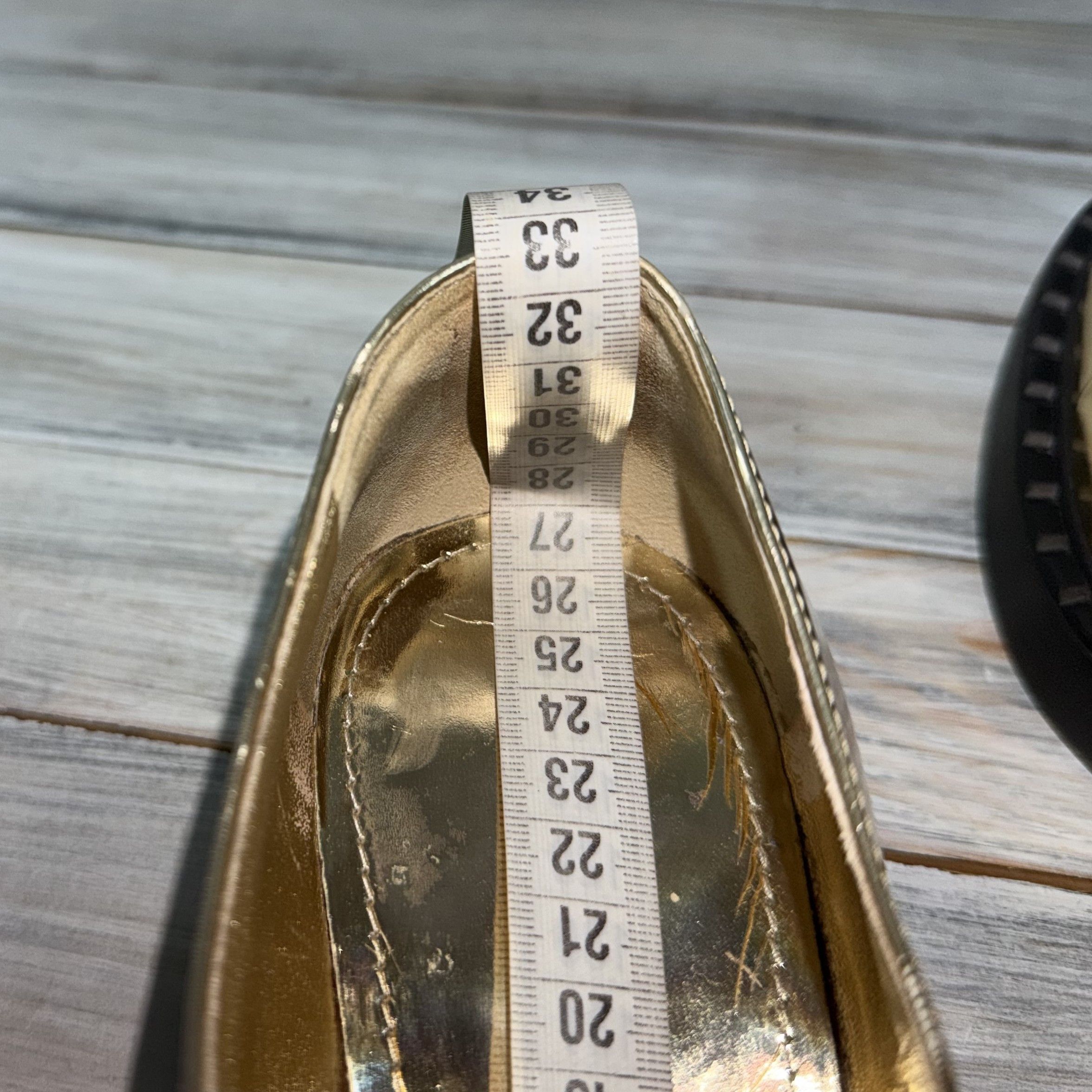 Prada PRADA Milano Metallic Gold Leather Loafers Triangular Logo Size US 10.5 / IT 40.5 - 14 Thumbnail