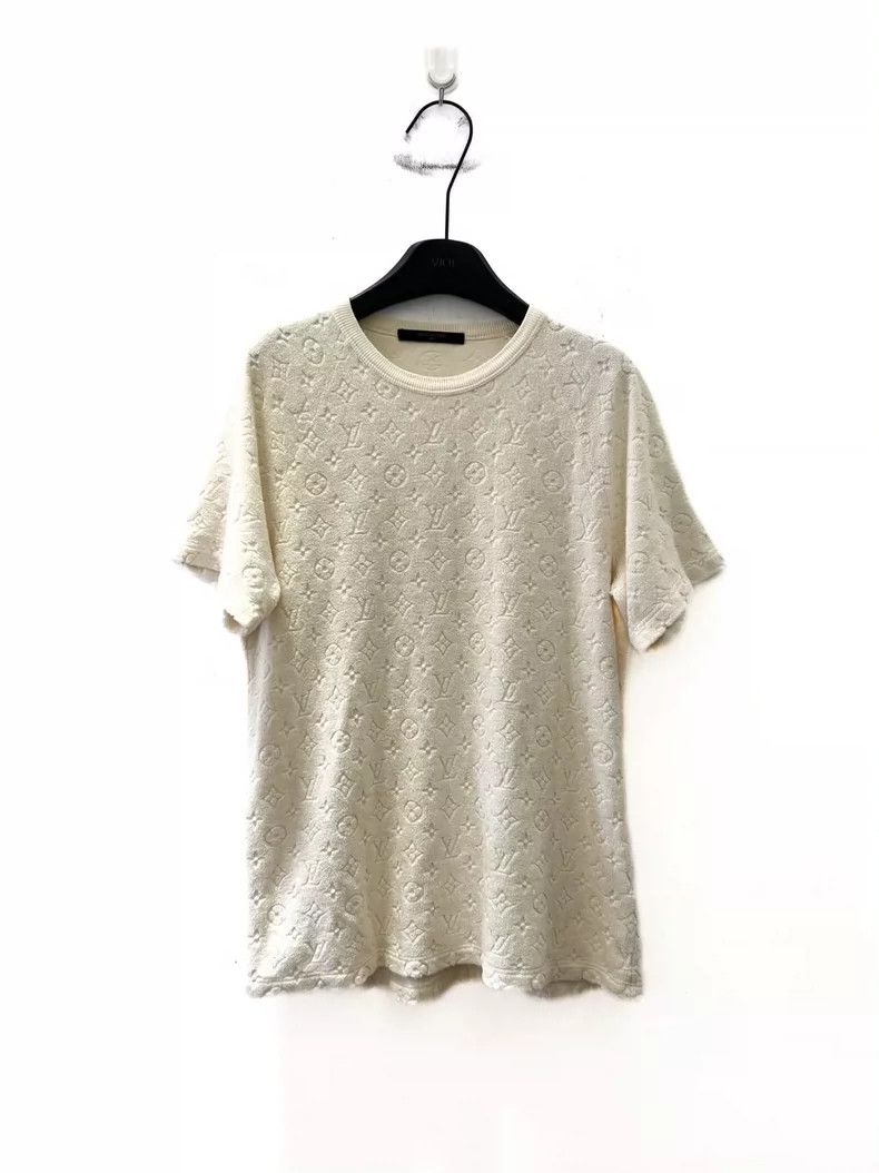 Louis Vuitton louis vuitton Beige full print towel short sleeve Size US M / EU 48-50 / 2 - 1 Thumbnail