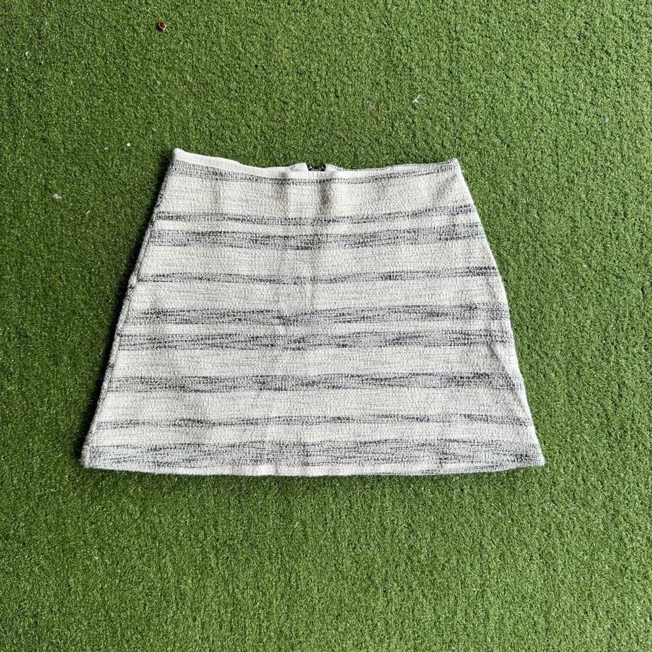 Topshop Topshop Women's Grey and White Skirt Size 27" / US 4 / IT 40 - 1 Thumbnail