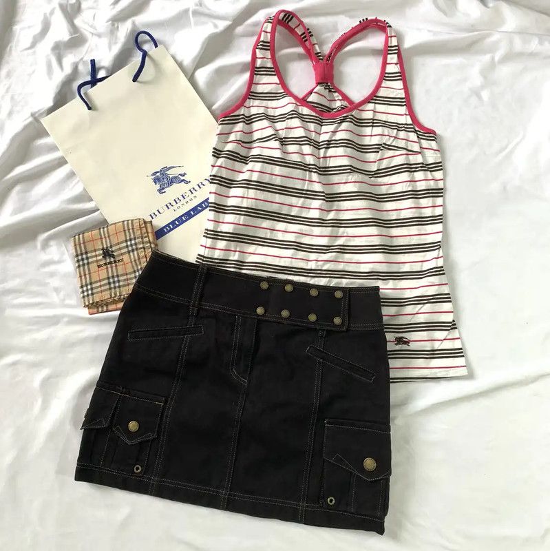 Burberry Black Cotton Fitted Mini Skirt
