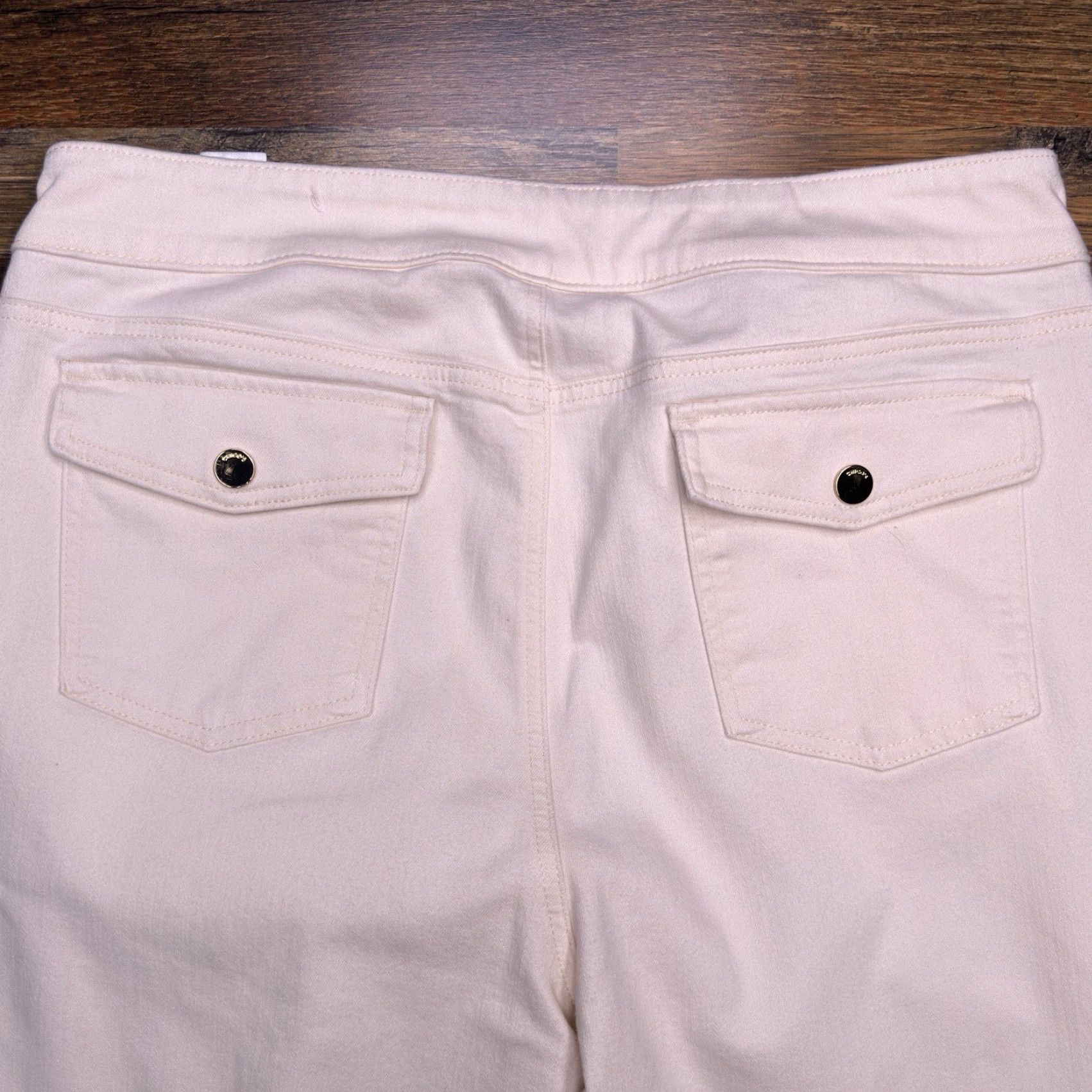 Vintage Chicos Jeans Chicos Pull On Wide Leg Jeans Womens 3R Ivory Cotton Blend Stretch Button High Rise Denim 29.5 Inseam Regular Machine Washable Size 3 Size 26" / US 2 / IT 38 - 7 Thumbnail