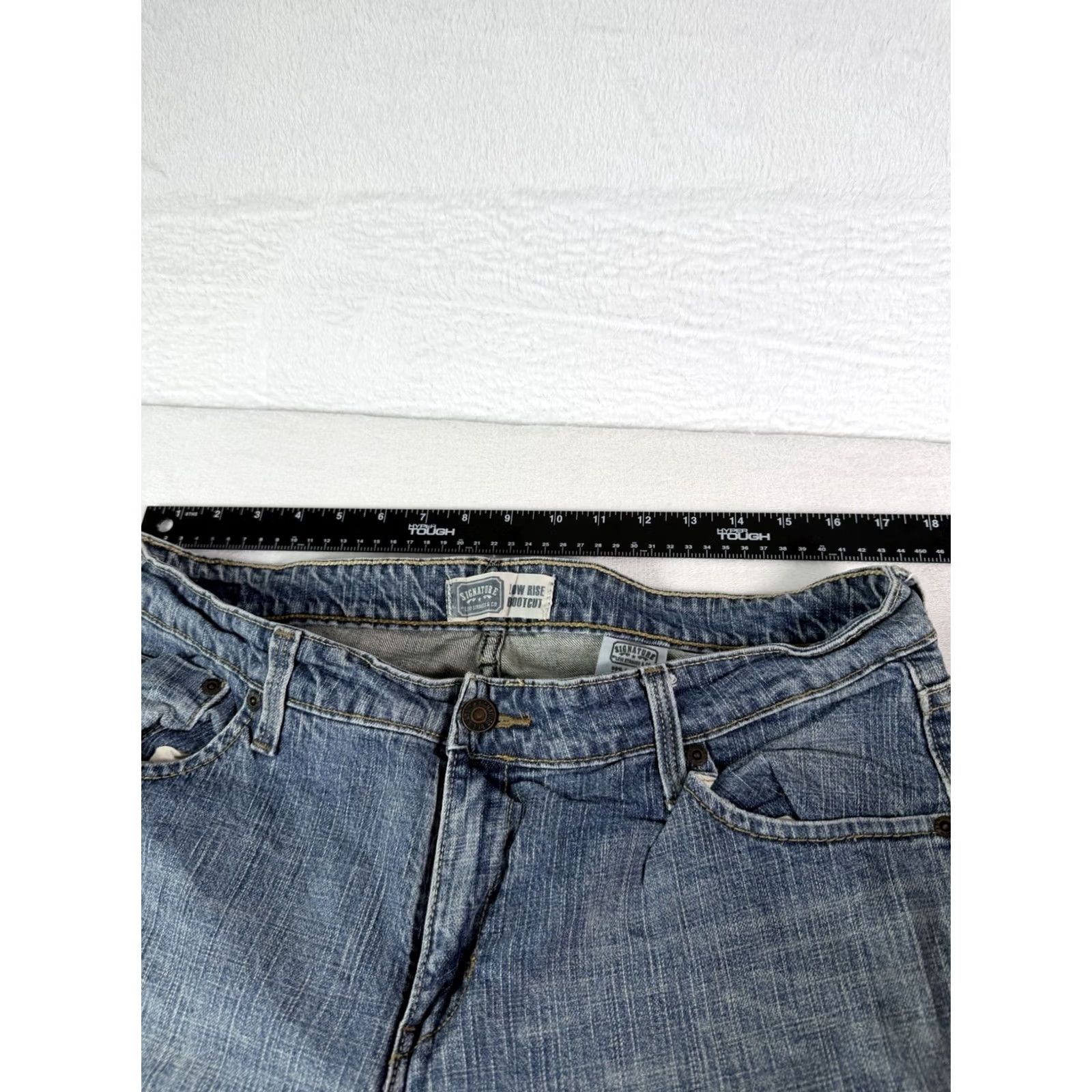 Levi's Levi's Signature Jeans Bootcut Denim Blue 14 Regular Low Rise 5-Pocket Womens Modern Stretch Jeans Size 36" / US 14 / IT 50 - 7 Thumbnail