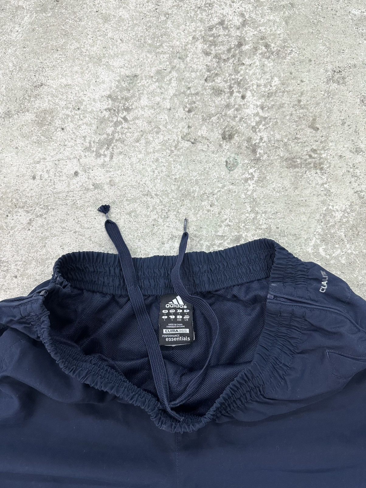 Adidas adidas baggy parachute pants Size US 44 / EU 60 - 8 Thumbnail