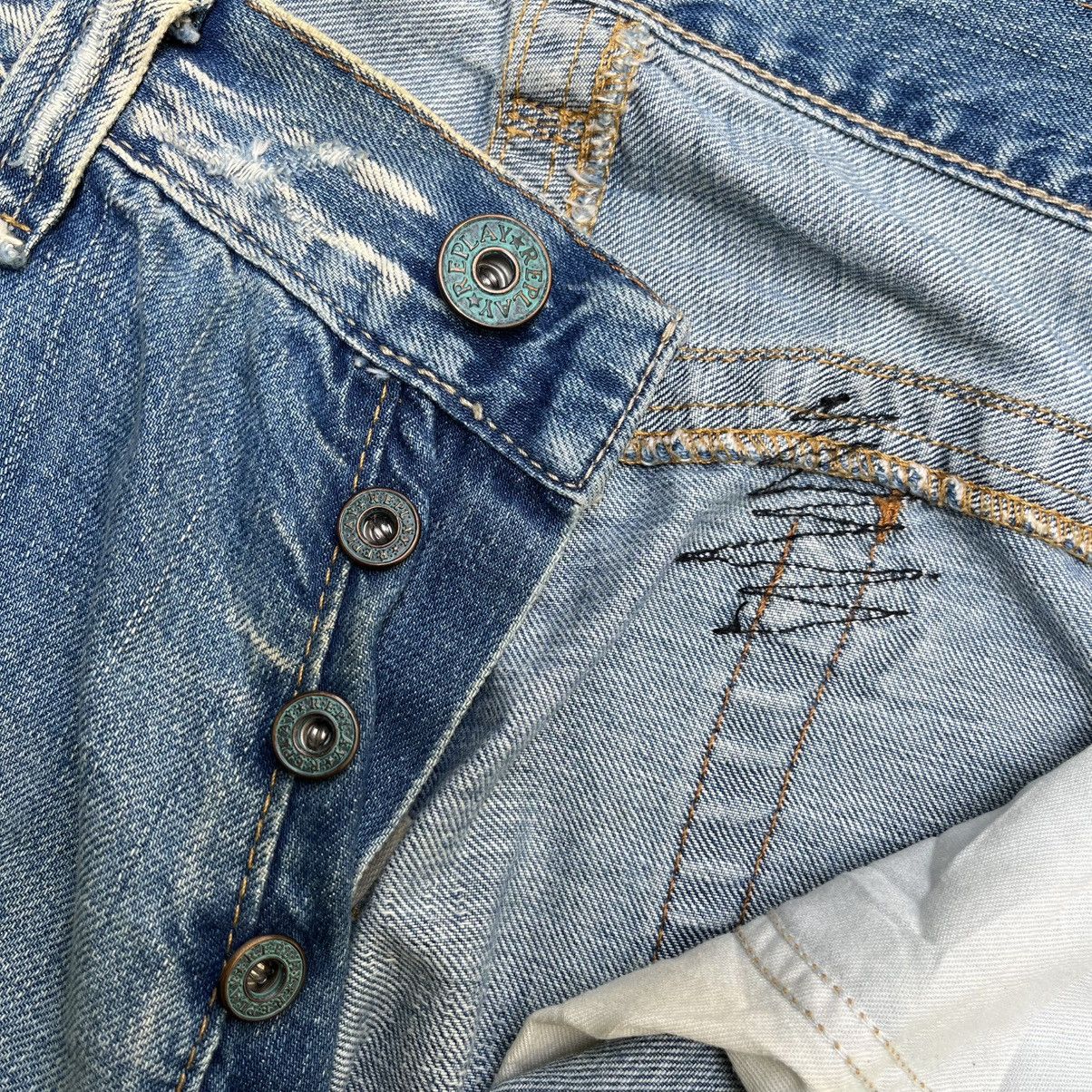 Replay Vintage Replay Distressed Jeans Fly Button Denim Faded Blue Size US 32 / EU 48 - 13 Thumbnail