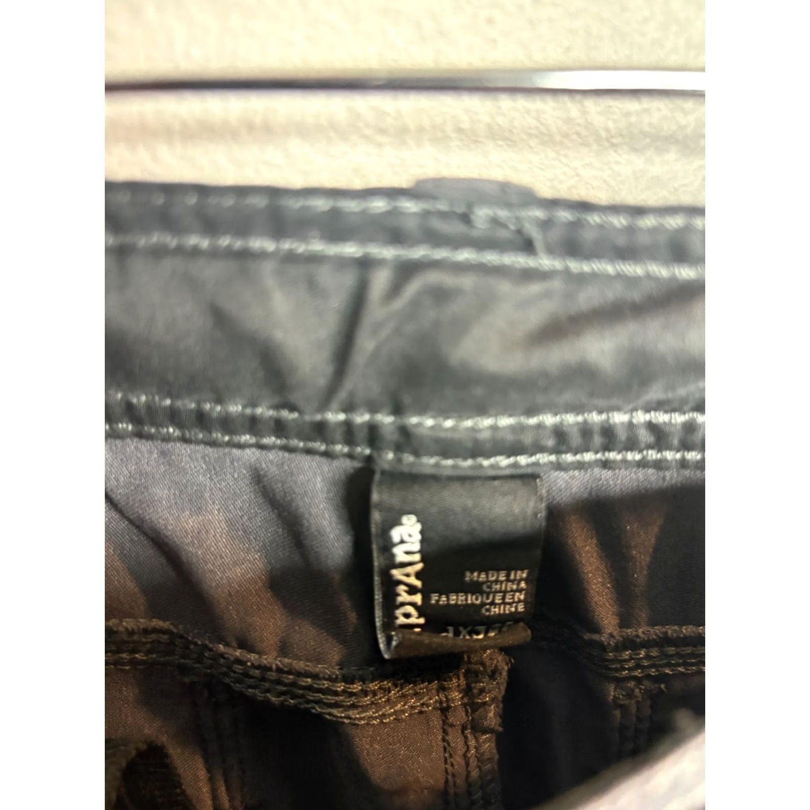 Prana prAna Mens 32 Gray Breathable Stretch Straight Cargo Jeans 5-Pocket Logo Rise Mid Inseam 30 Regular Pants 2818 Size US 32 / EU 48 - 4 Thumbnail