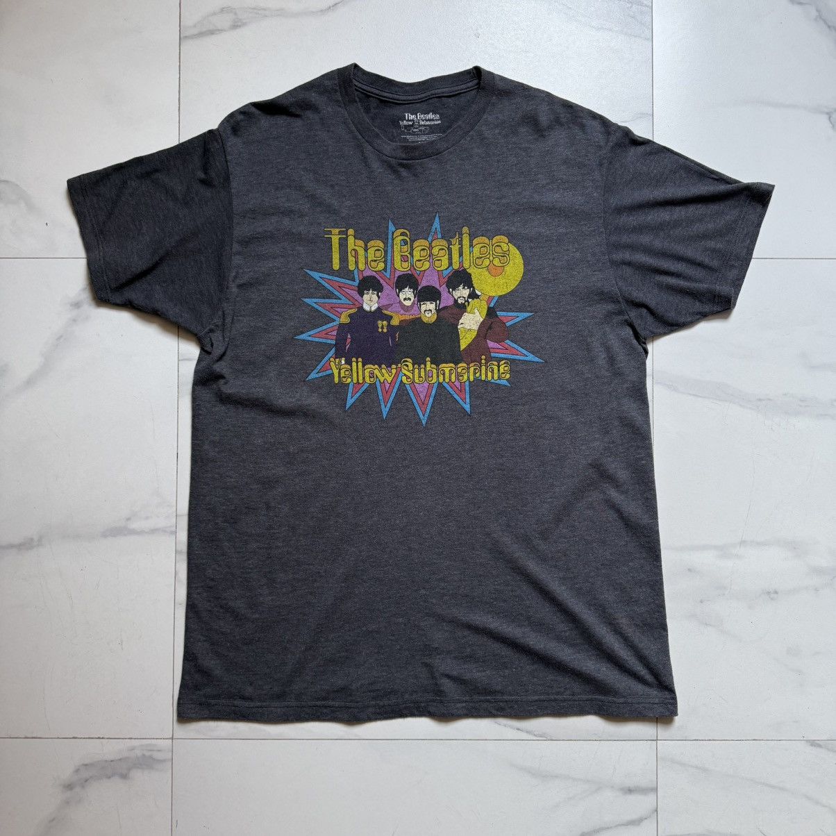 Band Tees The Beatles Yellow Submarine T-Shirt Size US XL / EU 56 / 4 - 2 Thumbnail