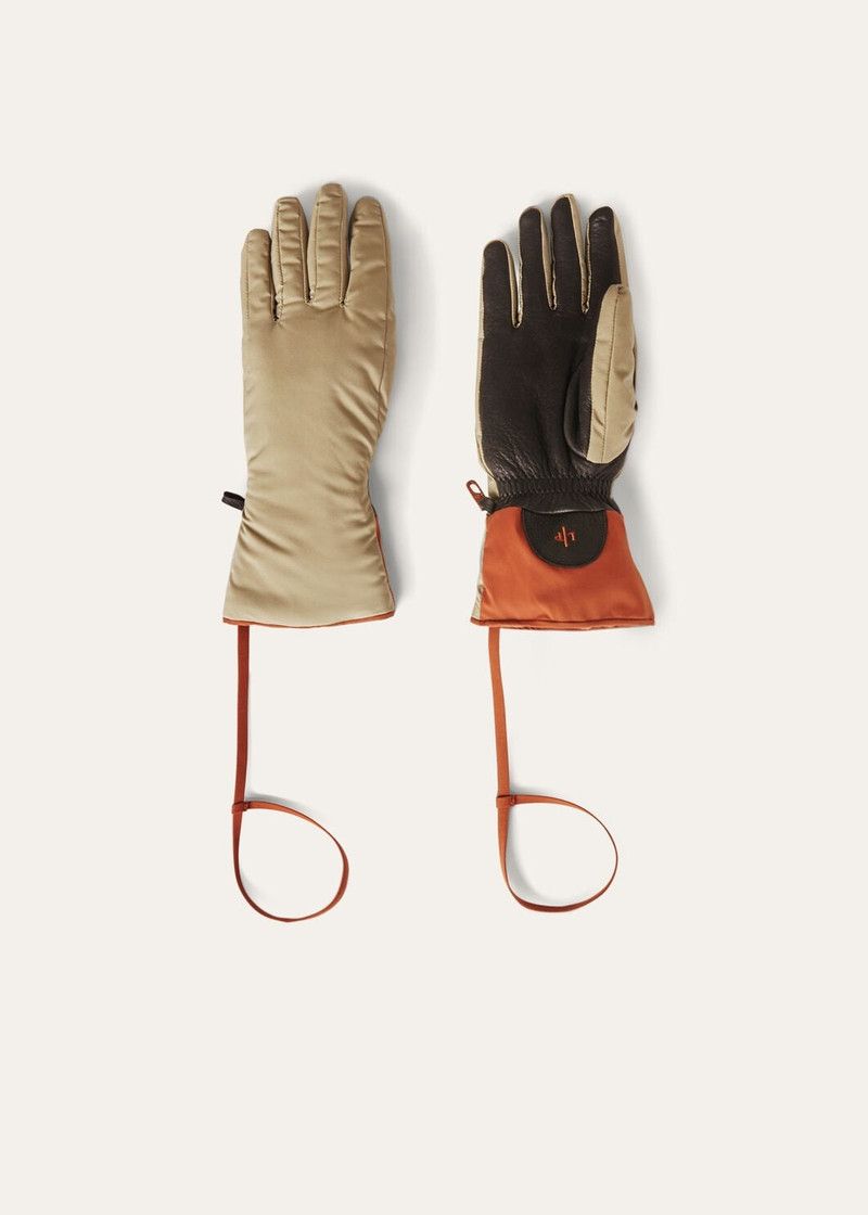 Loro Piana o1srvl11e0126 FAO9012 Size: OS / Ski Gloves in Multicolor Size ONE SIZE - 1 Thumbnail