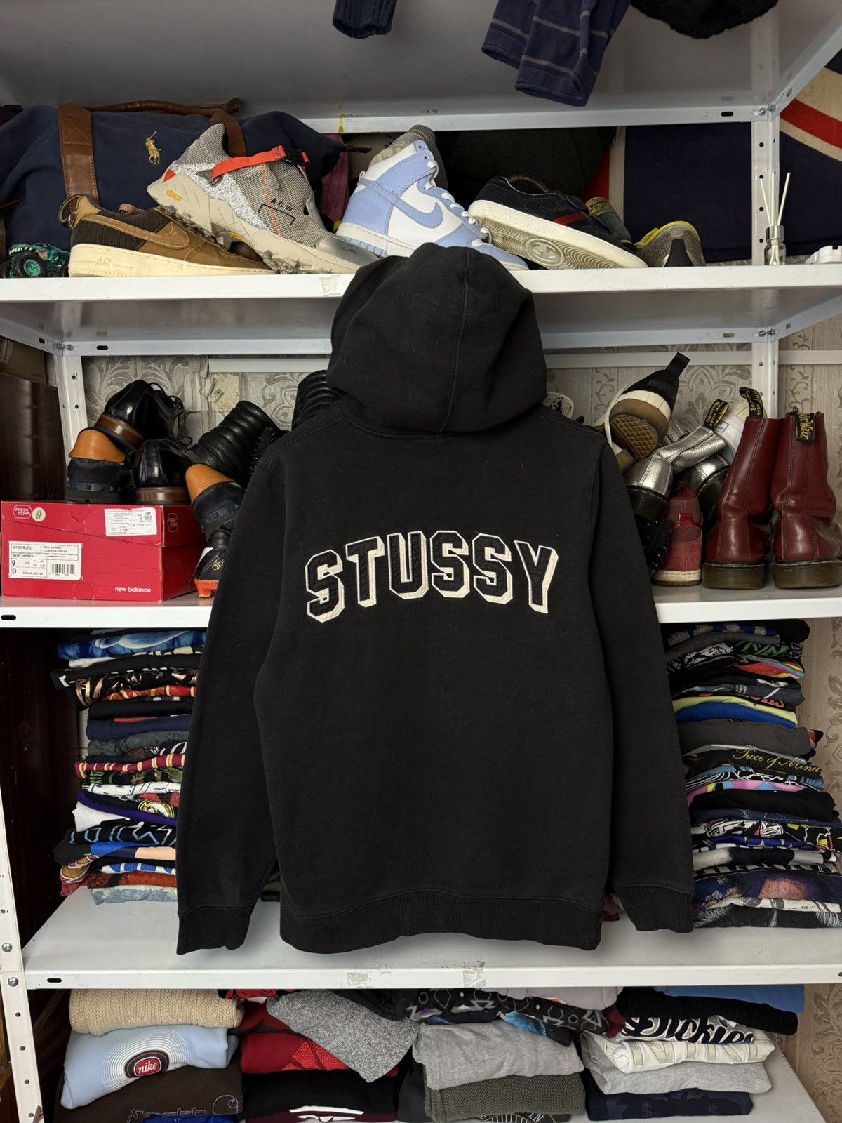 Stussy !! Rare !! Hello stussy hello kitty big logo zipper