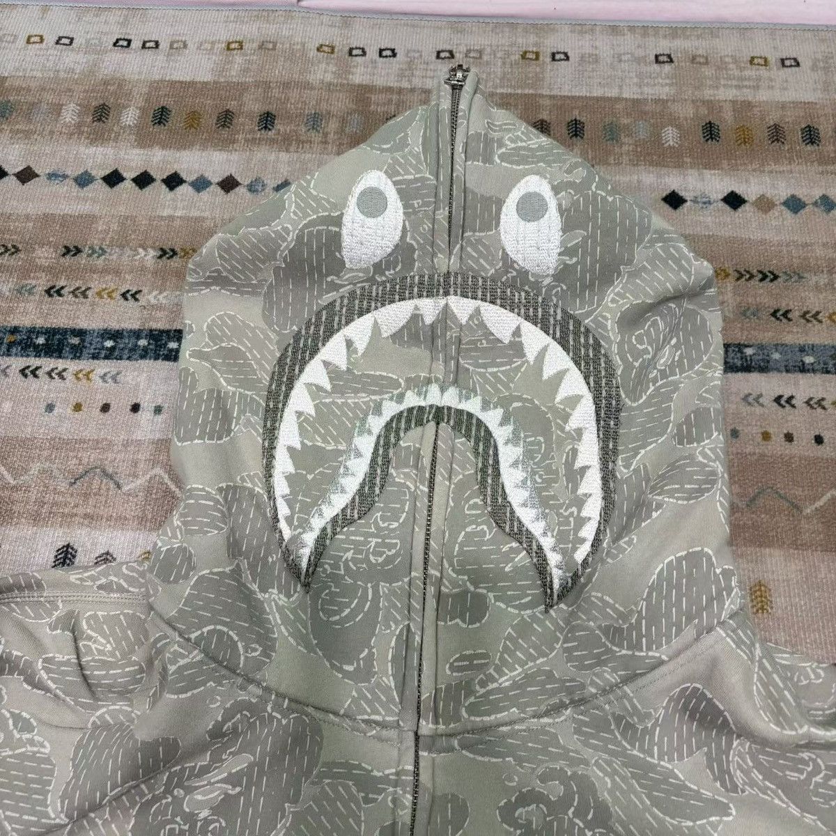Bape COLOR CAMO SHARK FULL ZIP HOODIE Size US XL / EU 56 / 4 - 3 Thumbnail