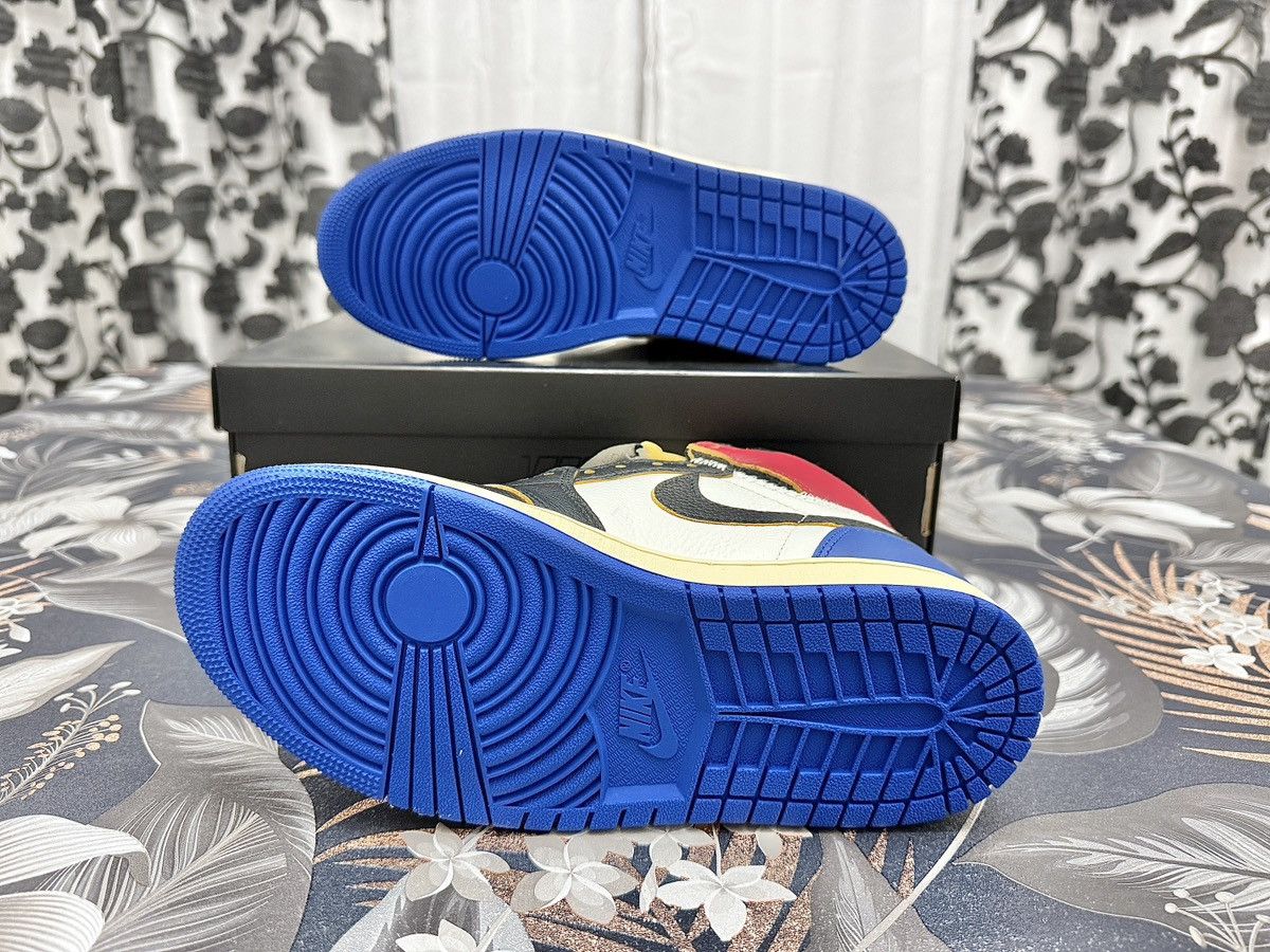 Jordan Brand × Union LA Jordan 1 Union LA x Fragment Varsity Red US 6.5 Size US 6.5 / EU 39-40 - 12 Thumbnail