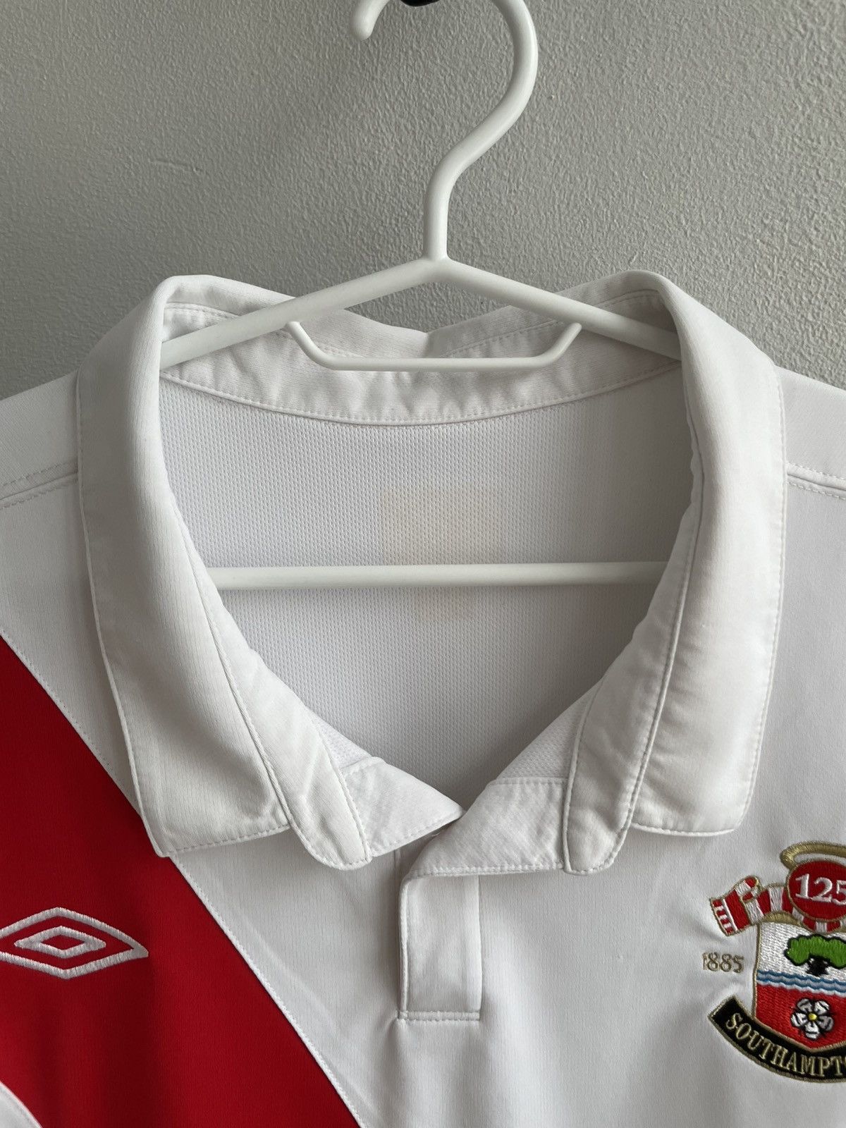Umbro Southampton 2010 2011 125TH Football Shirt Soccer Jersey Size US XL / EU 56 / 4 - 7 Thumbnail