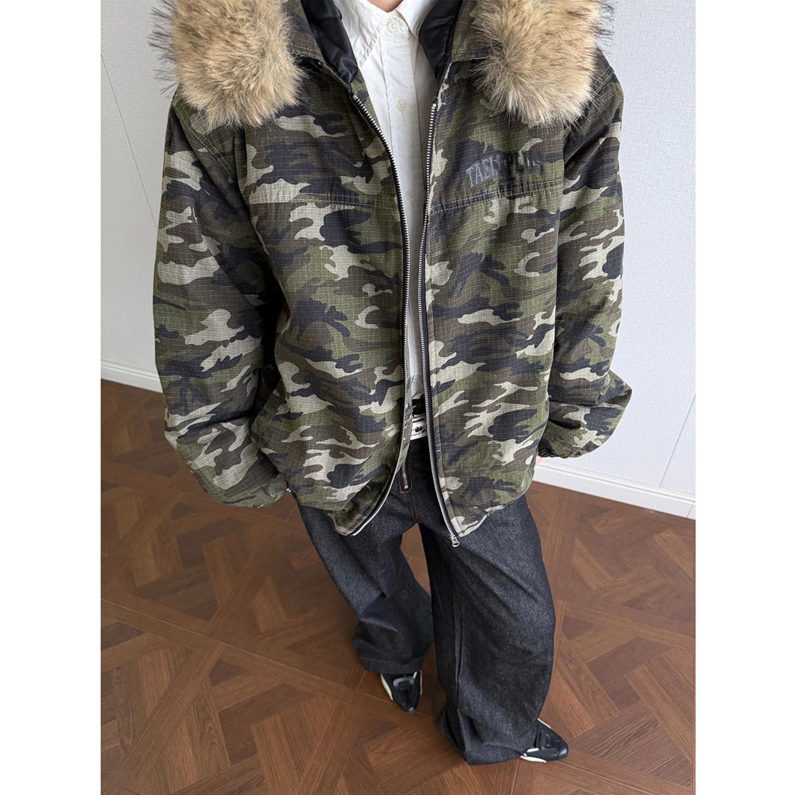 Japanese Brand Camouflage Fur Hooded Bomber Jacket, Insulated Winter Coat Size US M / EU 48-50 / 2 - 1 Thumbnail