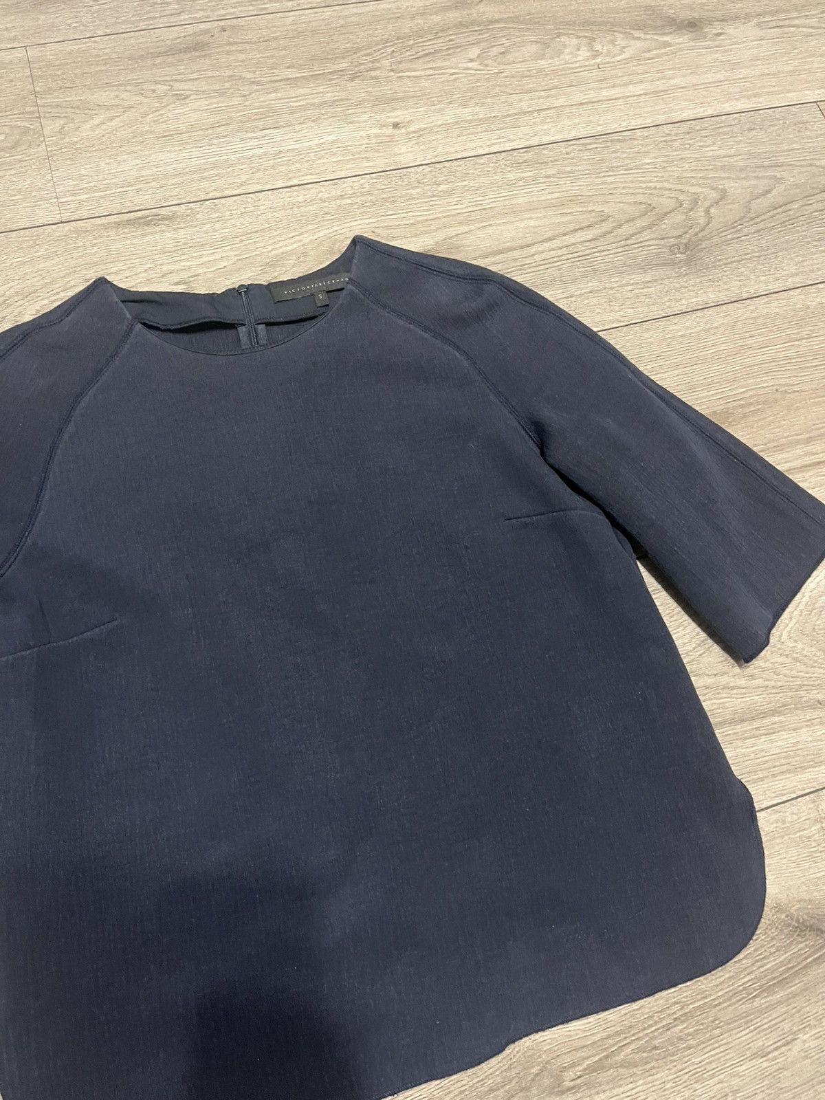 Victoria Beckham Victoria Beckham Black T-Shirt Size S / US 4 / IT 40 - 2 Thumbnail
