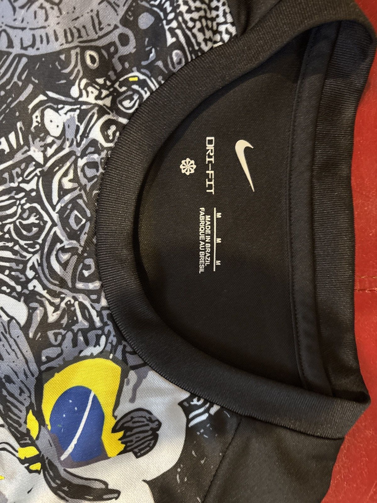 Nike Brazil ‘The redeemer’ kit Size US M / EU 48-50 / 2 - 1 Thumbnail