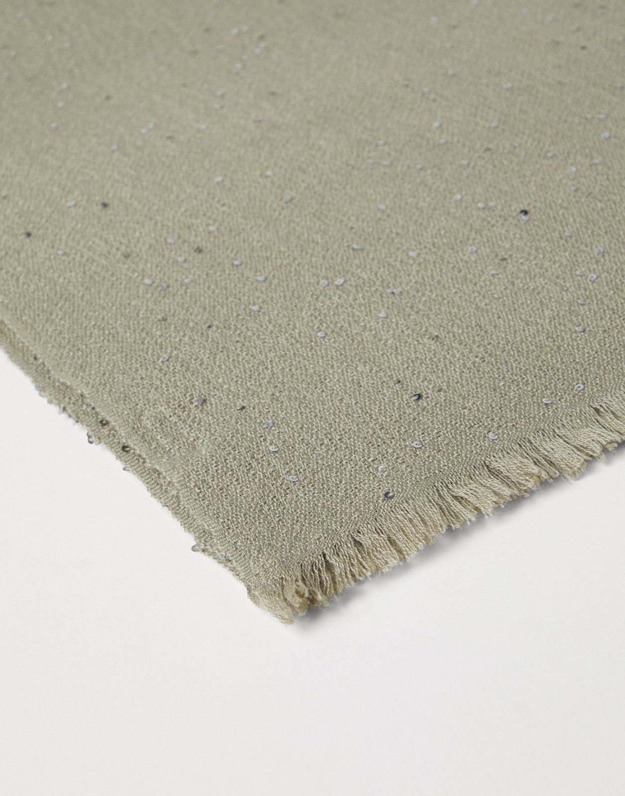 Brunello Cucinelli o1la1rc1a0525 Size: M / Scarf in Olive Green Size ONE SIZE - 2 Thumbnail