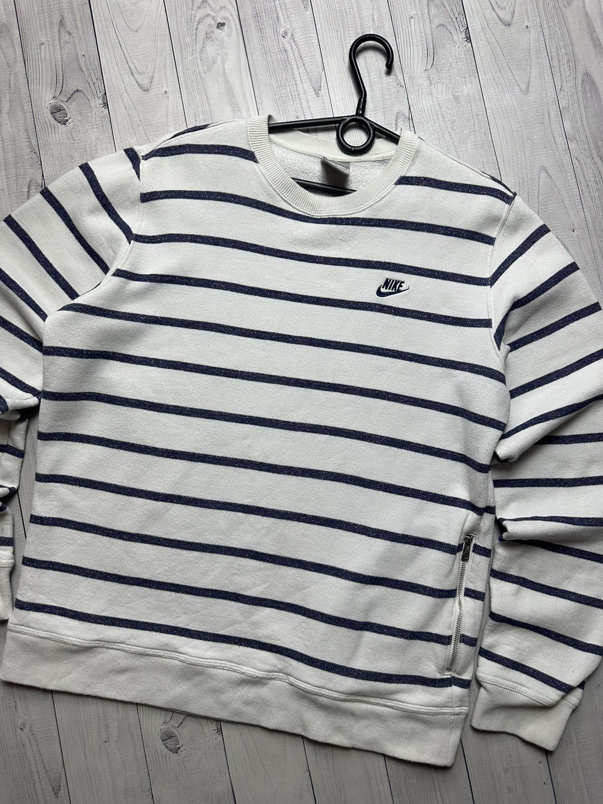 Vintage Vintage Nike sweatshirt striped size М Size US M / EU 48-50 / 2 - 2 Thumbnail