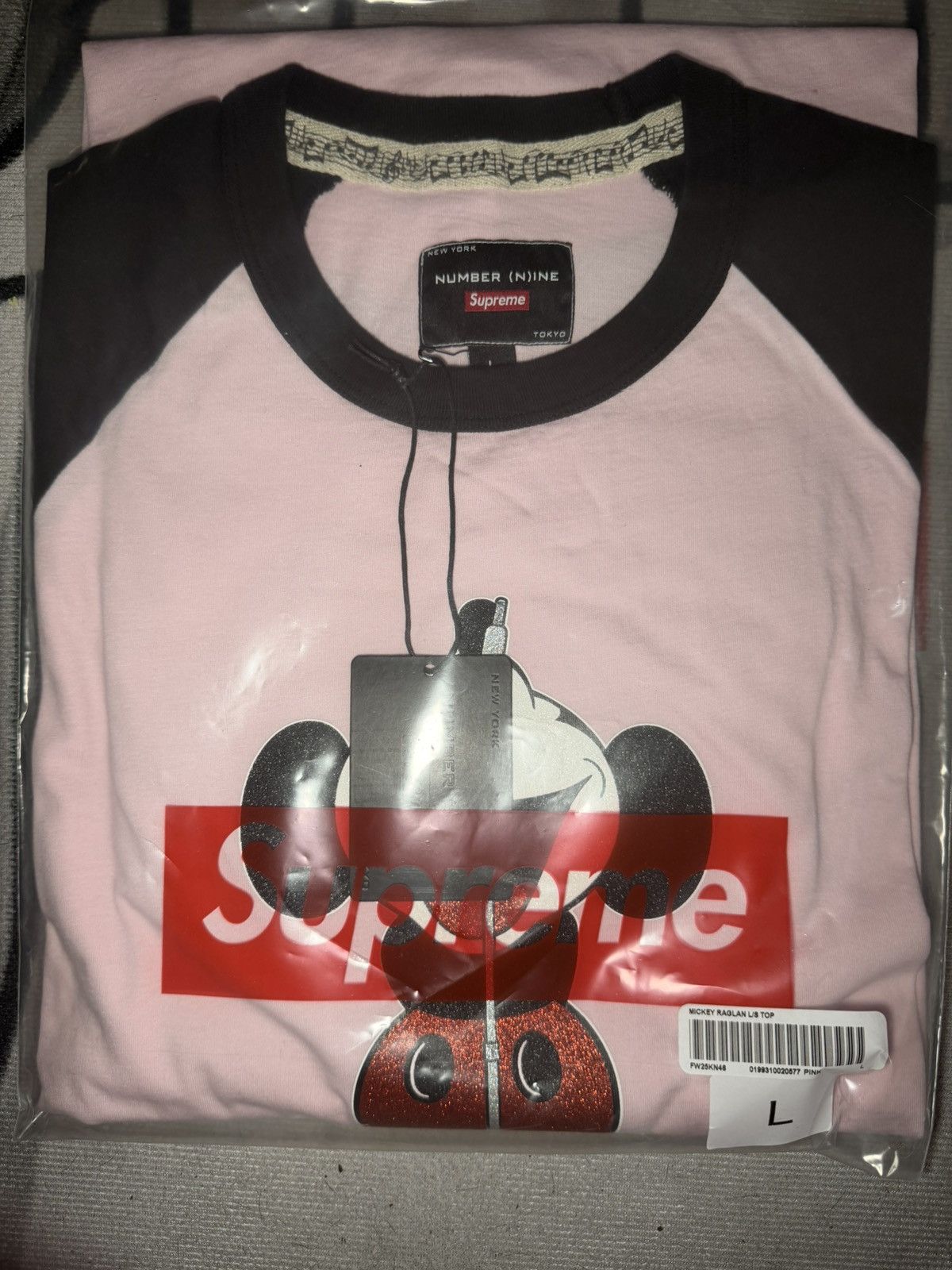 Supreme Supreme Number Nine Mickey Raglan L/S Top Pink Medium