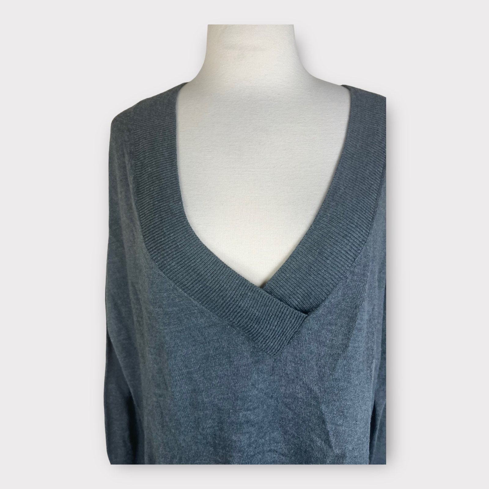 14th & Union 14 & Union | Deep V-Neck Gray Oversized Sweater | Small Size S / US 4 / IT 40 - 7 Thumbnail