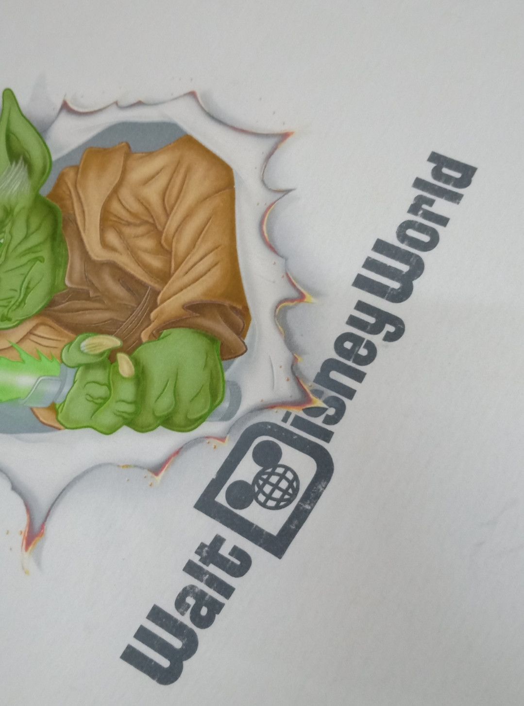 Cartoon Network × Disney × Star Wars Walt Disney World x Starwars : Yoda Mirror Print T-shirt Size US L / EU 52-54 / 3 - 6 Thumbnail
