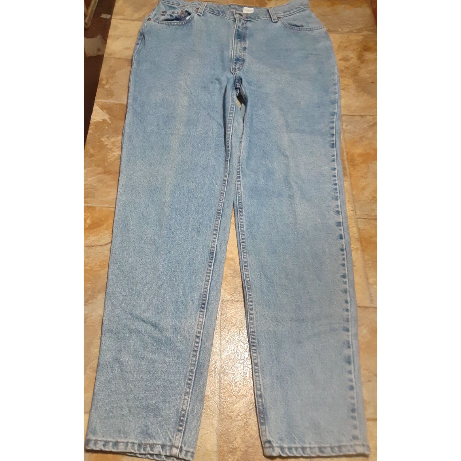 Levi's Vintage 90s Levi's 521 Mom Jeans Women's 18 Long Distressed Blue High Rise Tapered Fit Made in USA Size 40" / US 18 - 2 Thumbnail