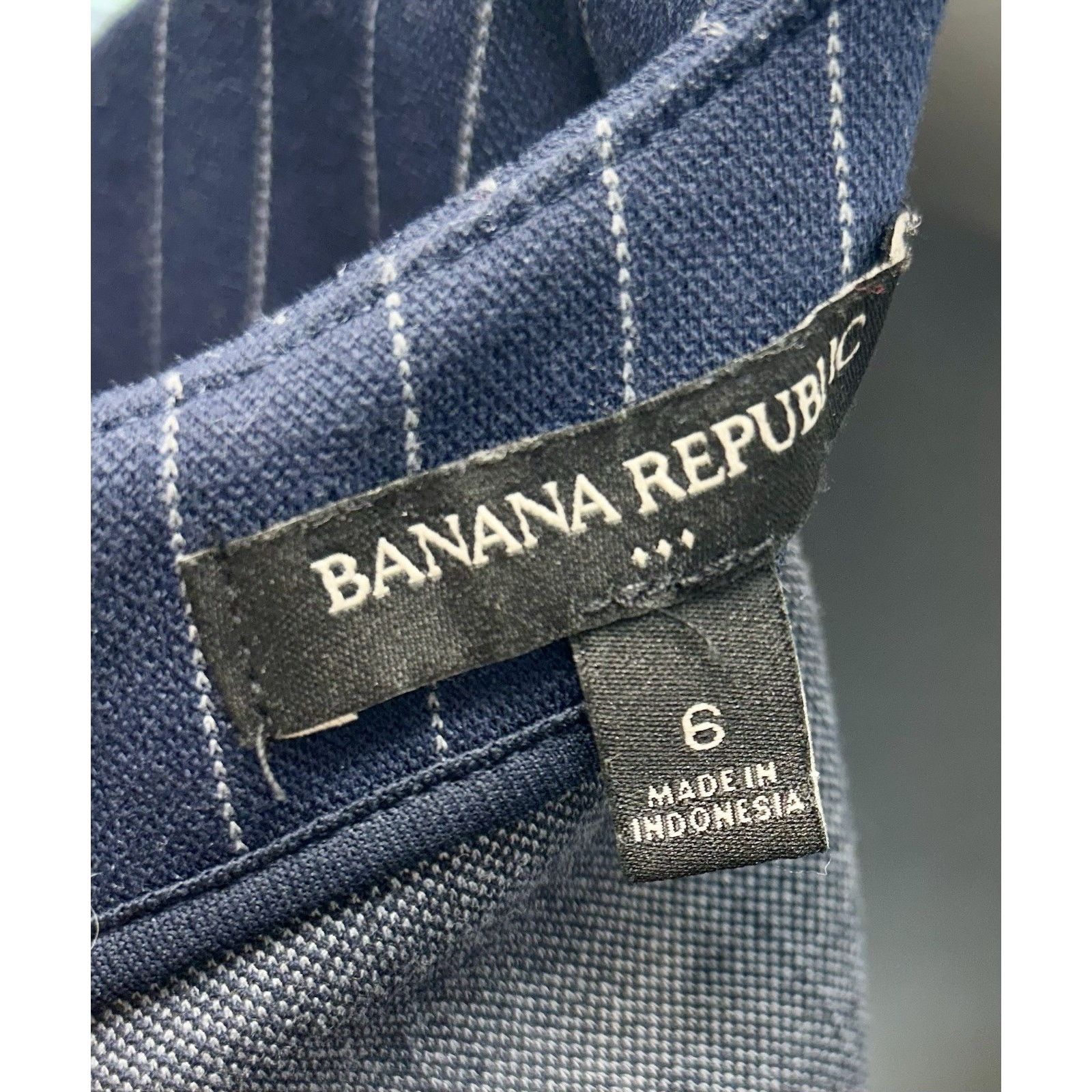 Banana Republic BANANA REPUBLIC CAP SLEEVE V-NECK SHEATH DRESS SIZE 6 Size M / US 6-8 / IT 42-44 - 5 Thumbnail