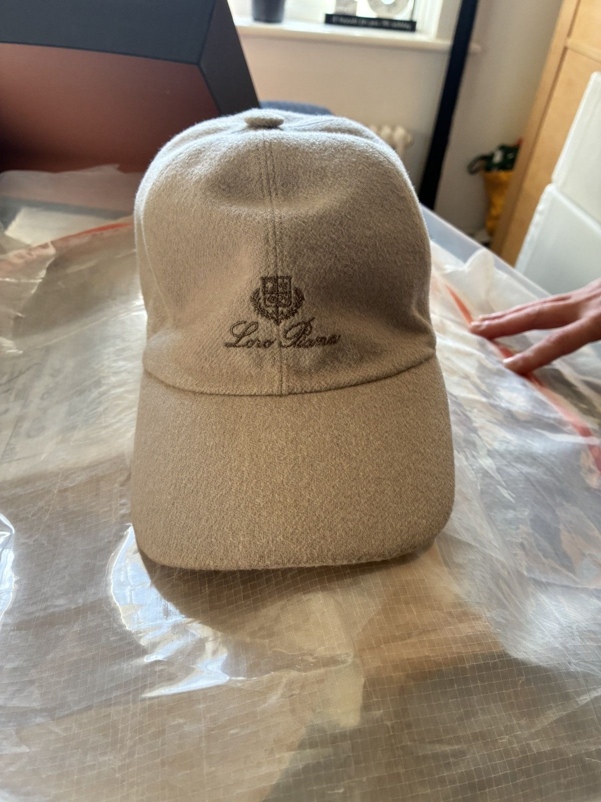 Loro Piana Loro Piana rare light grey cashmere cap size small/medium Size ONE SIZE - 1 Thumbnail