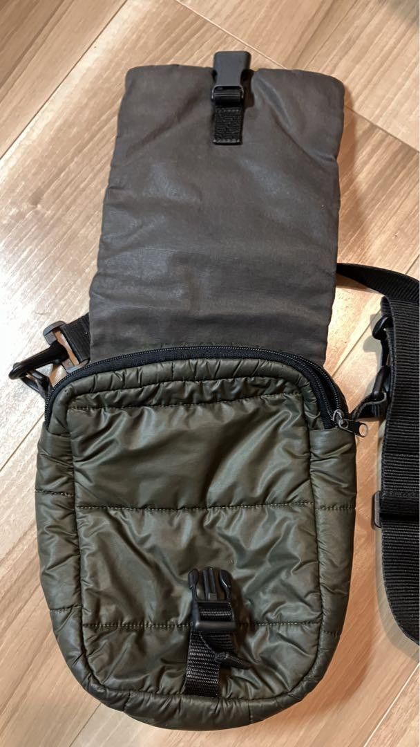 Moncler VINTAGE 1990s MONCLER PUFFER SHOULDER BAG OLIVE GREEN Size ONE SIZE - 8 Thumbnail