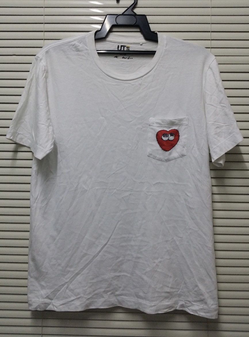 Kaws × Uniqlo KAWS X UNIQLO UT pocket tee shirt Size US M / EU 48-50 / 2 - 1 Thumbnail