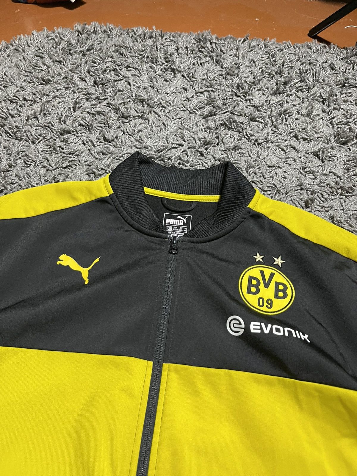 Puma PUMA BORUSSIA DORTMUND BVB 2016/17 FOOTBALL JACKET Size US XXL / EU 58 / 5 - 2 Thumbnail