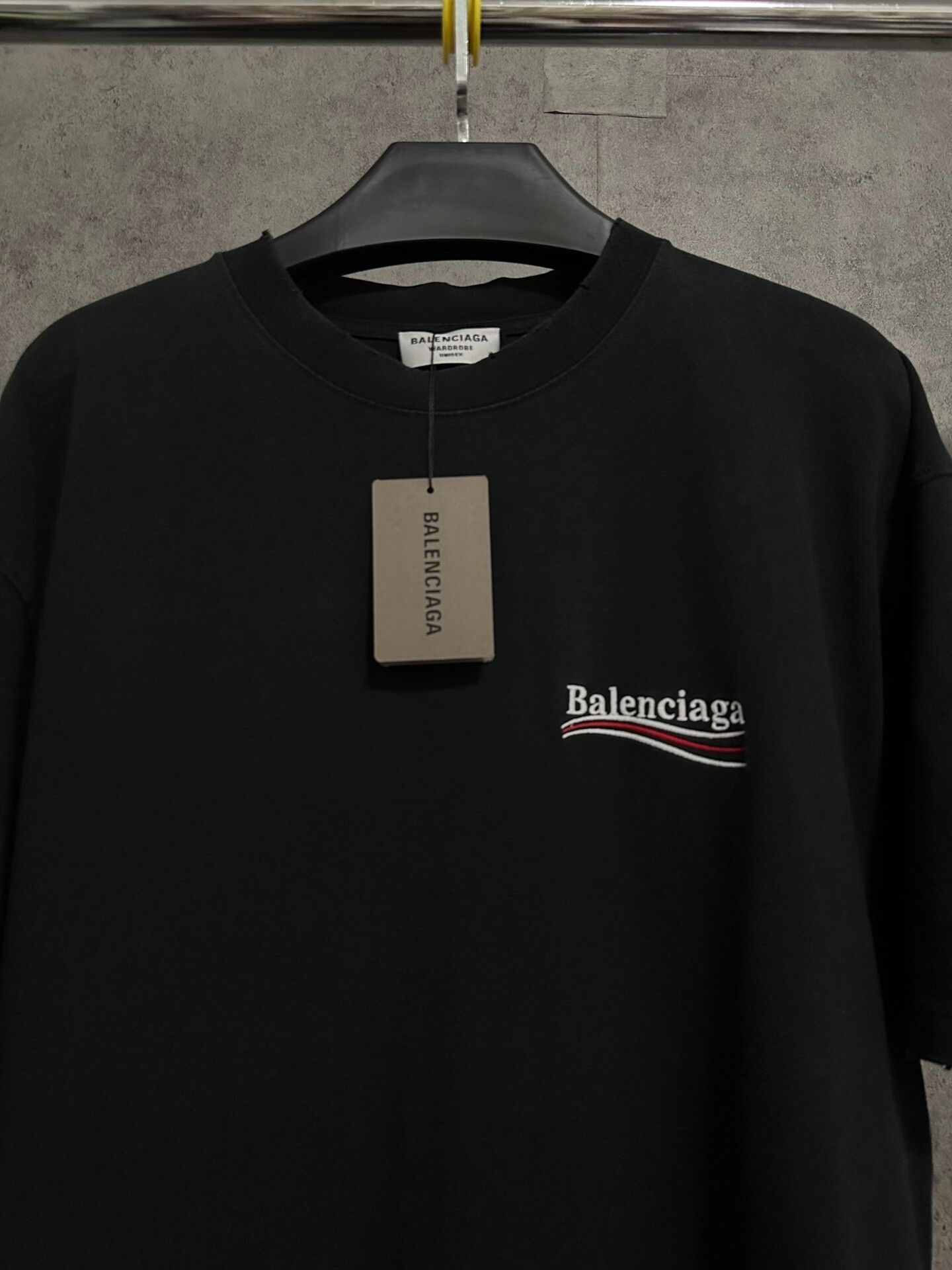 Balenciaga Balenciaga Vintage Coke Wave Logo T-shirt Size US S / EU 44-46 / 1 - 2 Thumbnail