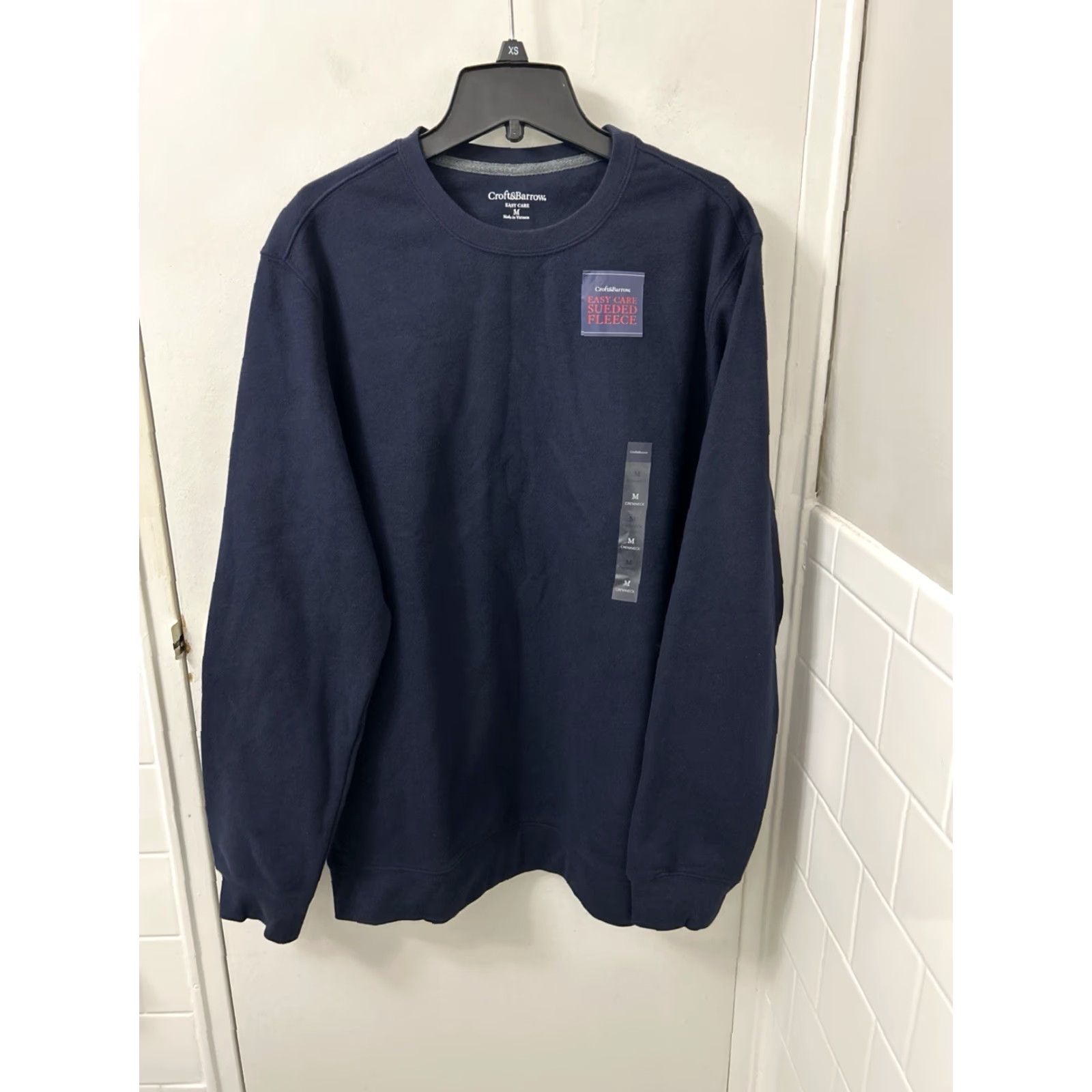 Croft & Barrow Croft & Barrow Crewneck Mens Medium Navy Blue Pullover Sweatshirt L/S NWT Size US M / EU 48-50 / 2 - 2 Thumbnail