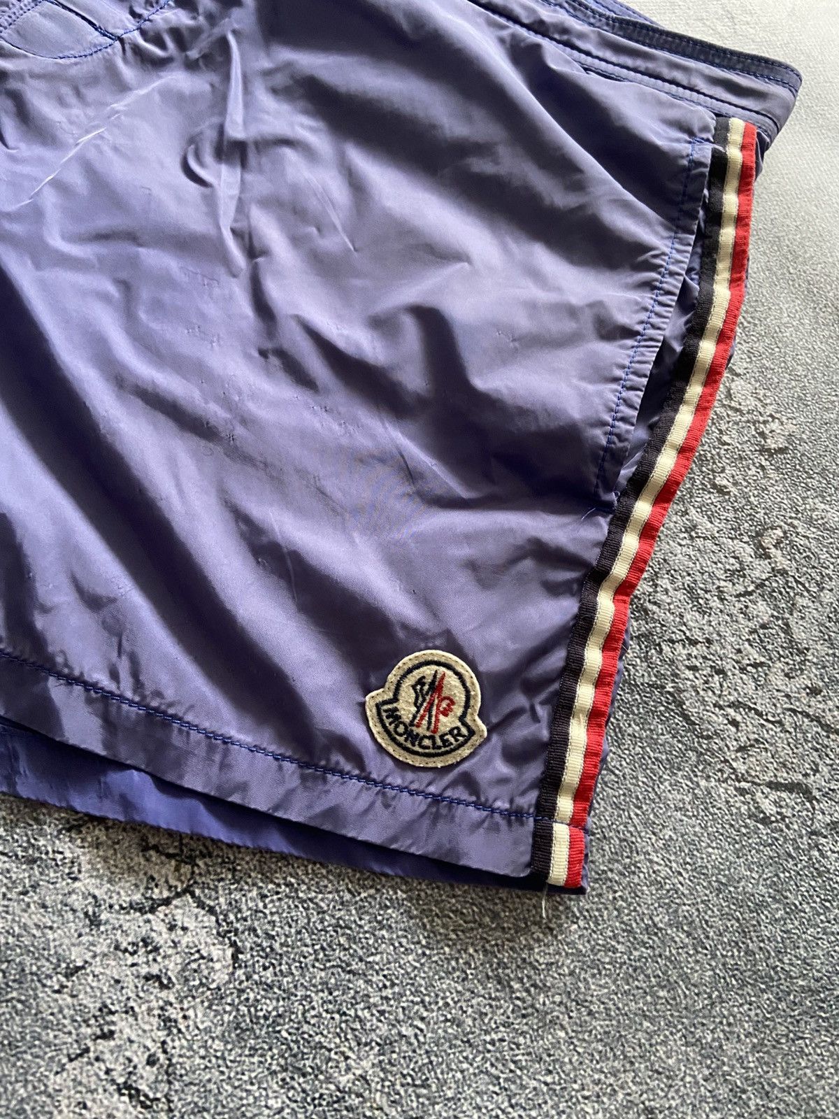 Moncler Moncler Men’s Swim Shorts Navy Blue Logo Side Stripe Size US 35 - 2 Thumbnail