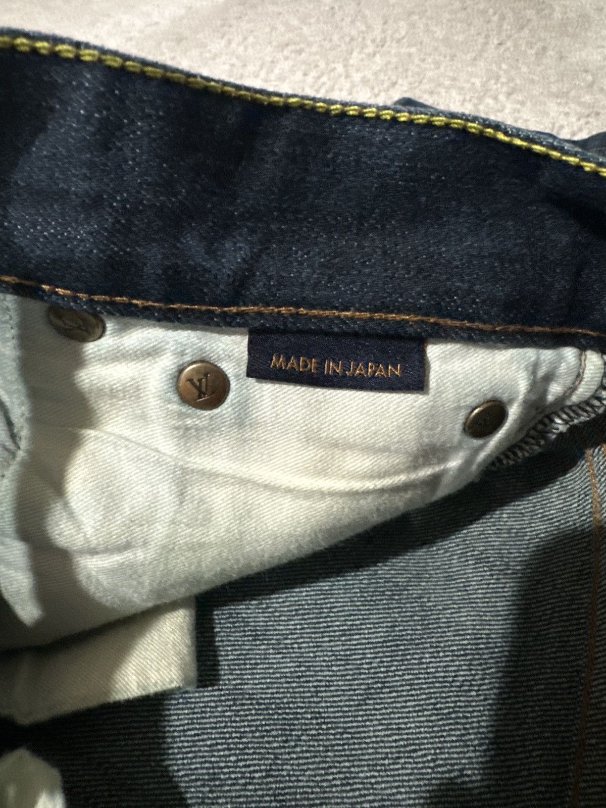 Louis Vuitton Louis Vuitton Blue Denim Jeans Size US 29 - 7 Thumbnail