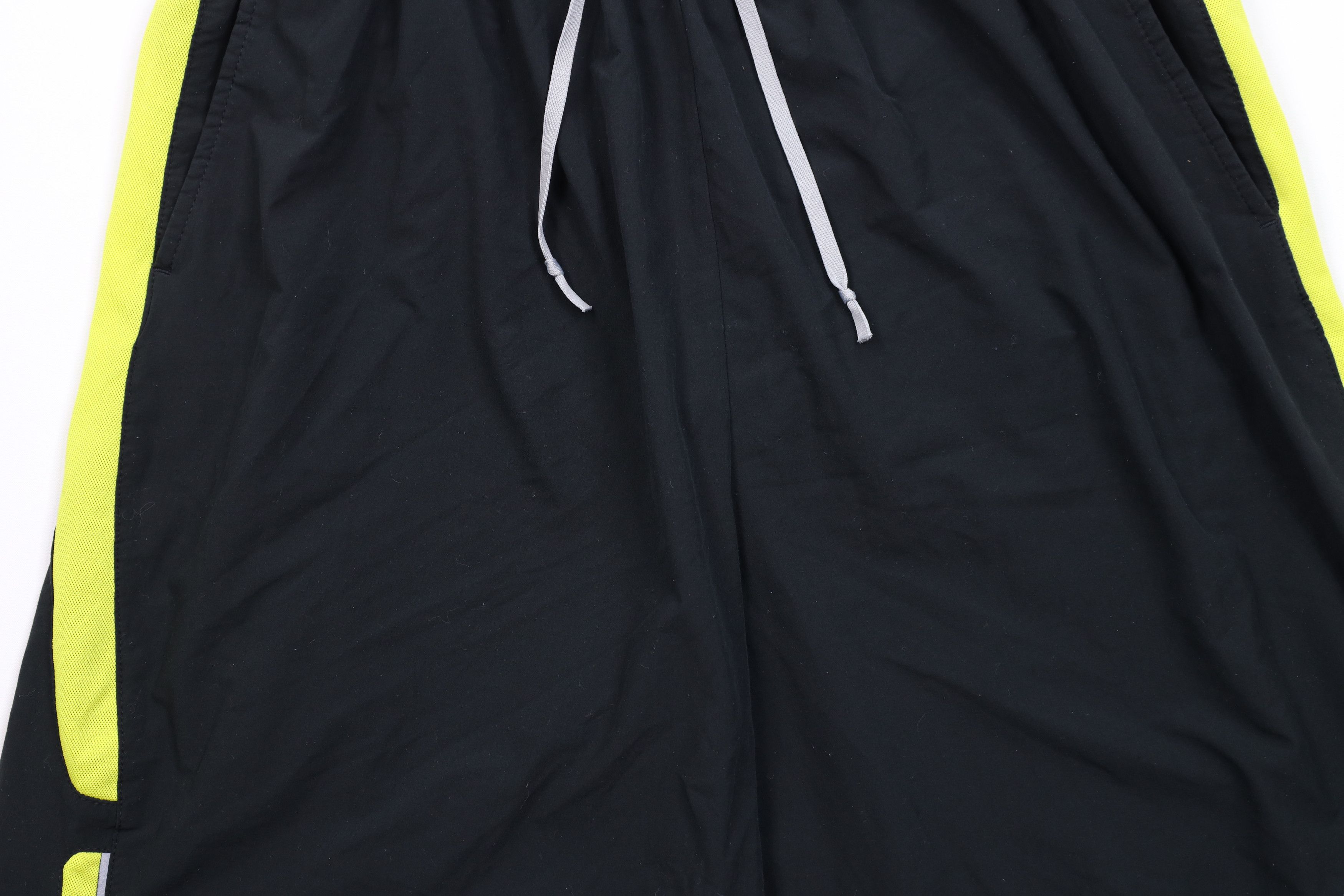 Nike Vintage Nike Travis Scott Mini Swoosh Lined Shorts Black Size US 34 / EU 50 - 3 Thumbnail