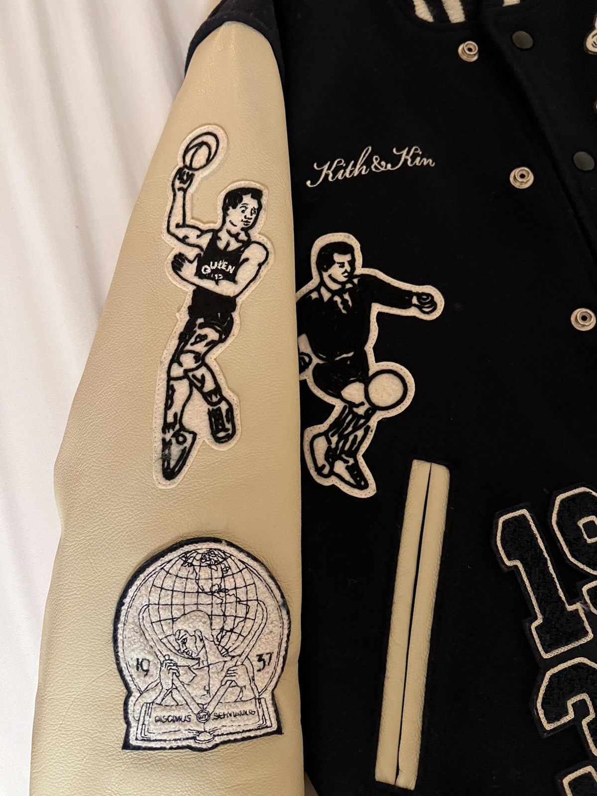 Kith × Russell Athletic Kith Russell Athletic CUNY Queens College Golden Bear Jacket Size US S / EU 44-46 / 1 - 9 Thumbnail