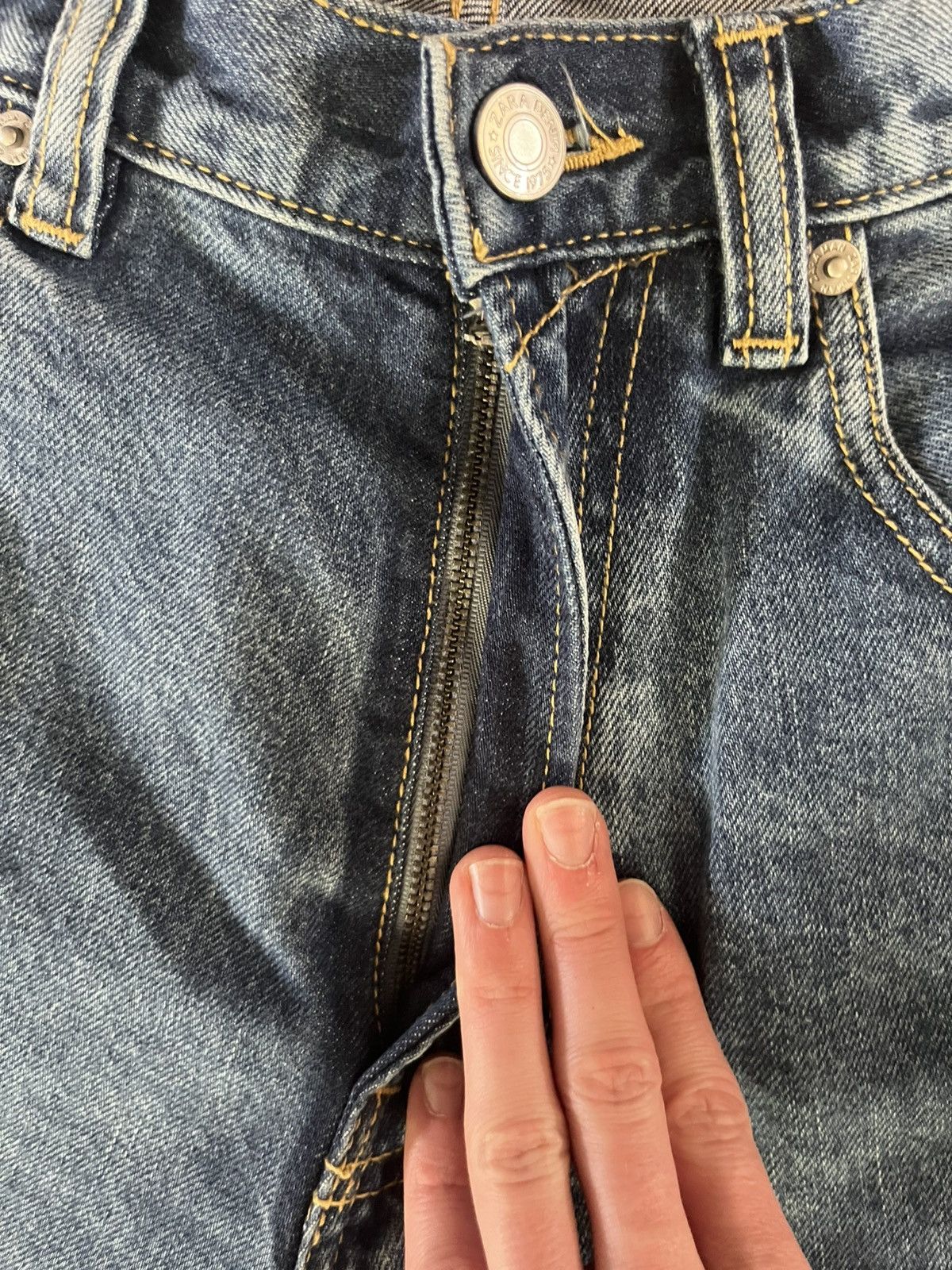 Zara Zara Baggy Dark Washed Jeans Size US 28 / EU 44 - 7 Thumbnail